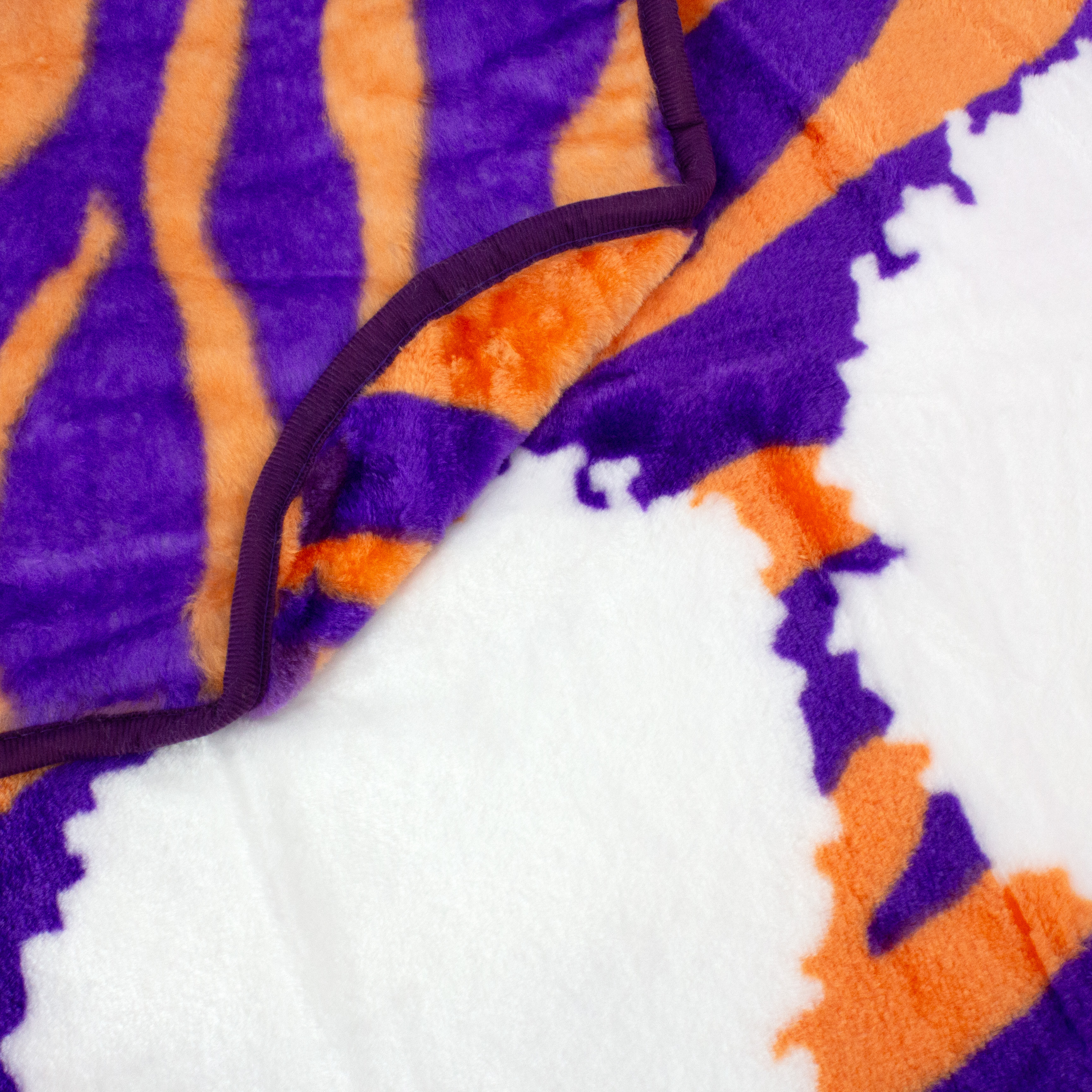 Super Soft Raschel Throw Blanket, 50" x 60" - Picture 16 of 84