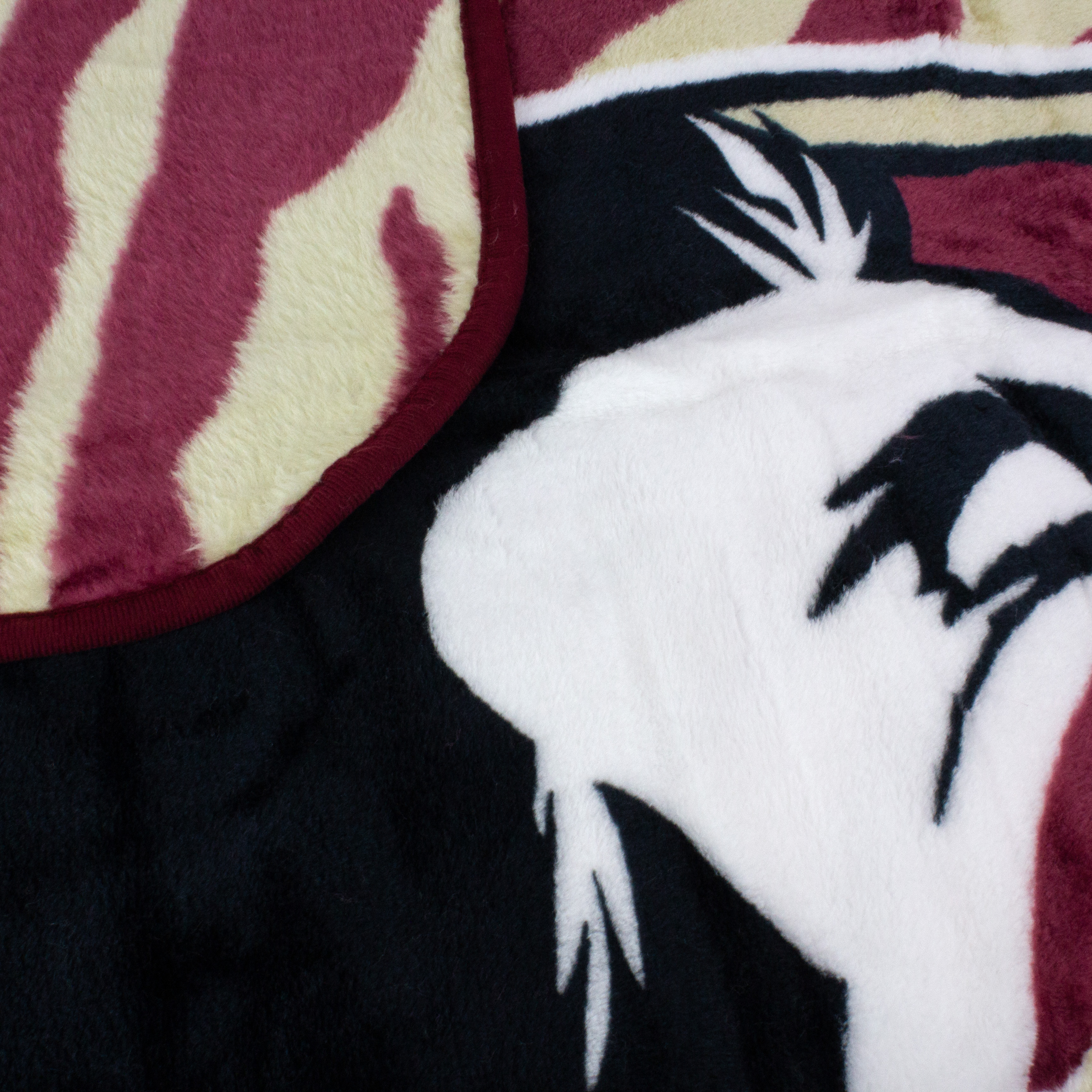 Super Soft Raschel Throw Blanket, 50" x 60" - Picture 28 of 84