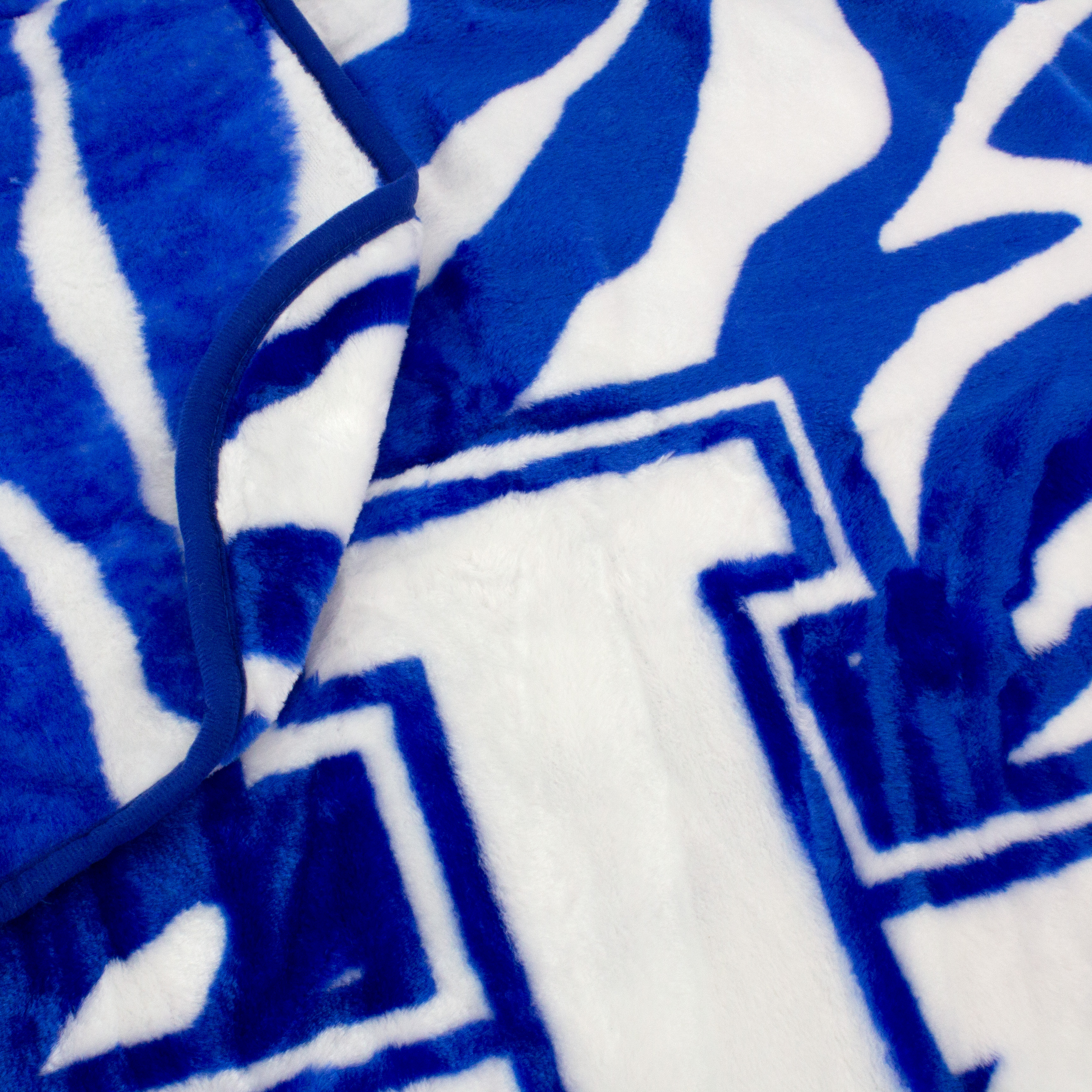 Super Soft Raschel Throw Blanket, 50" x 60" - Picture 44 of 84