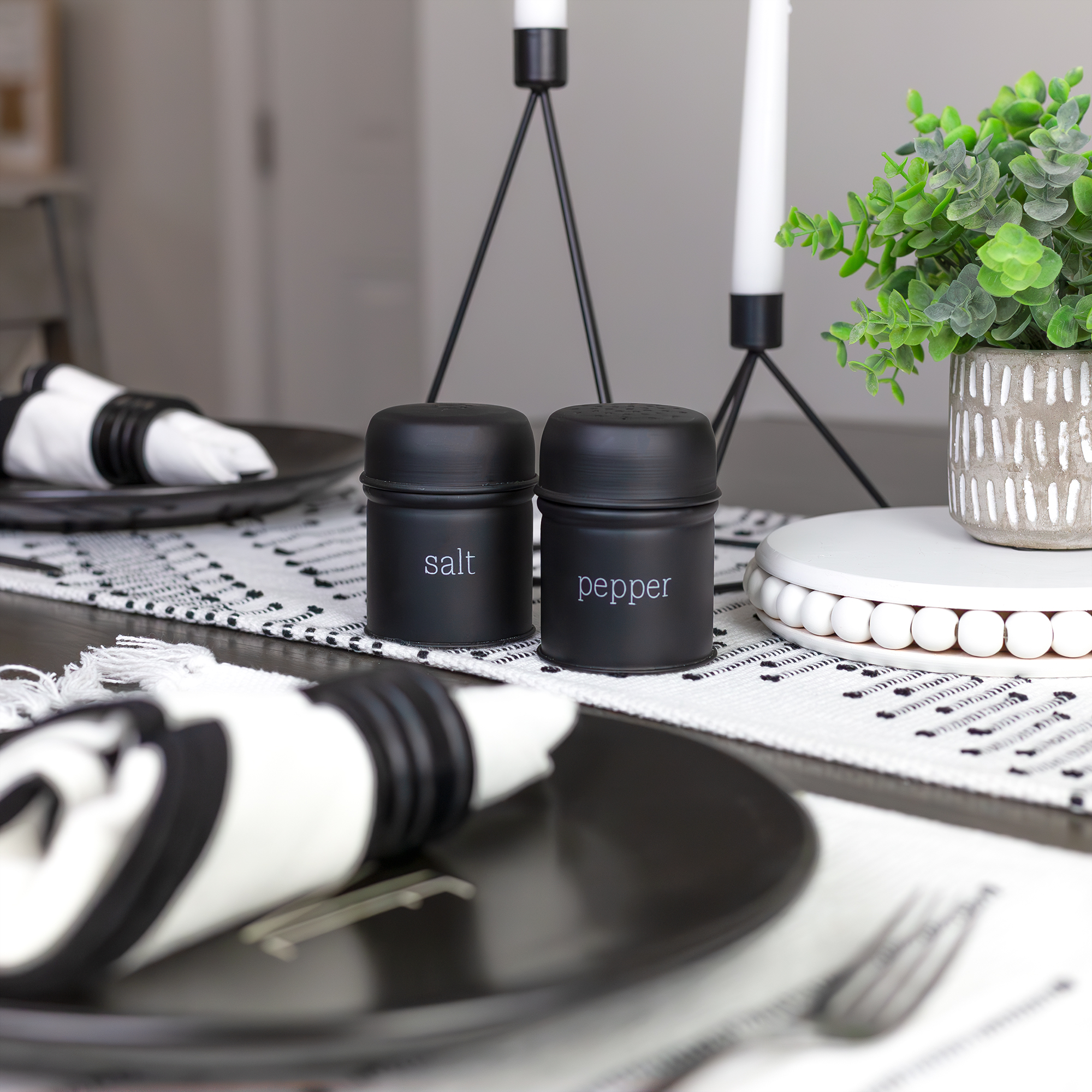 Salt and Pepper Shaker Set; Rustic Farmhouse Retro Vintage Style Enamelware - Picture 12 of 25