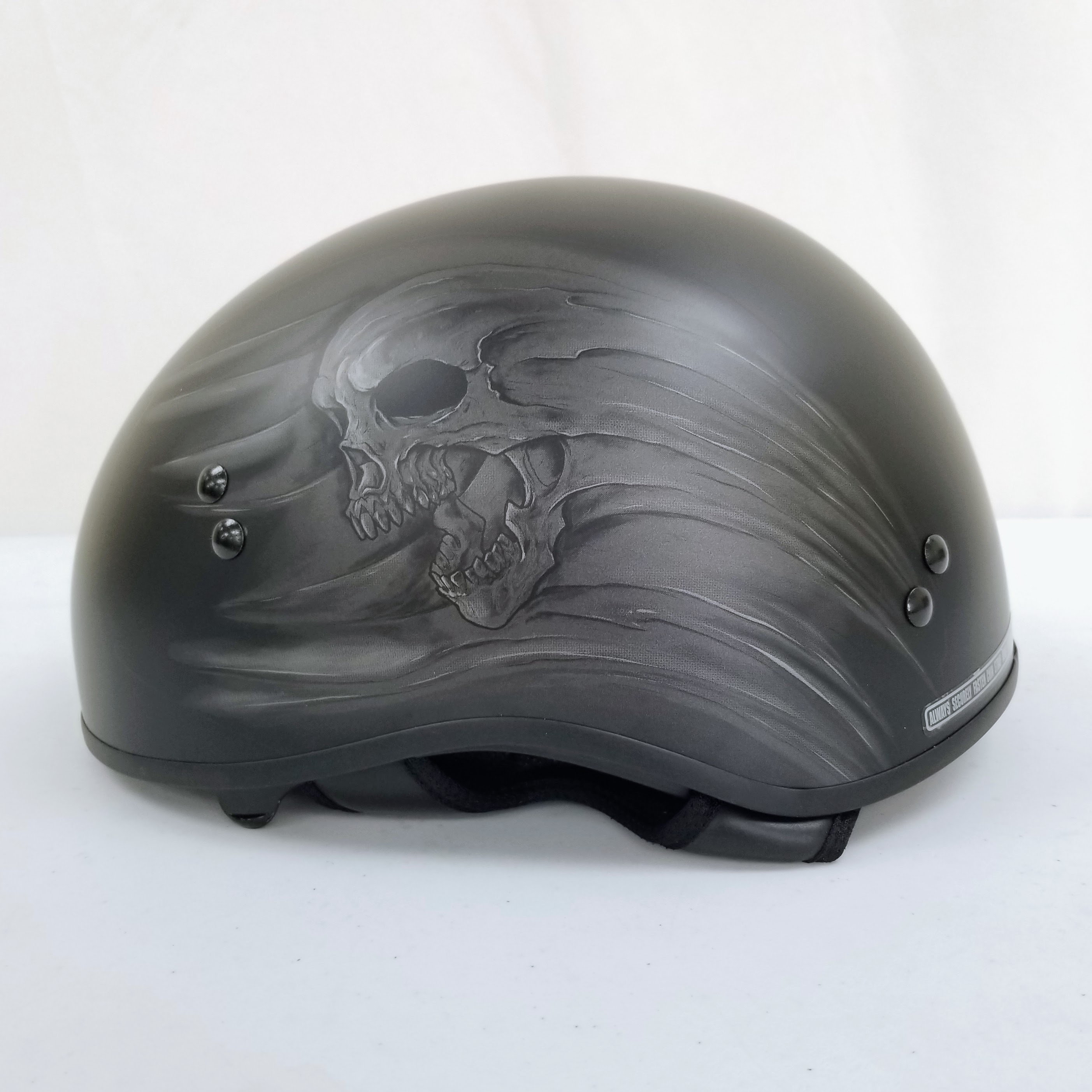 GMAX HH-65 HALF HELMET RITUAL NAKED MATTE BLACK/SILVER SM