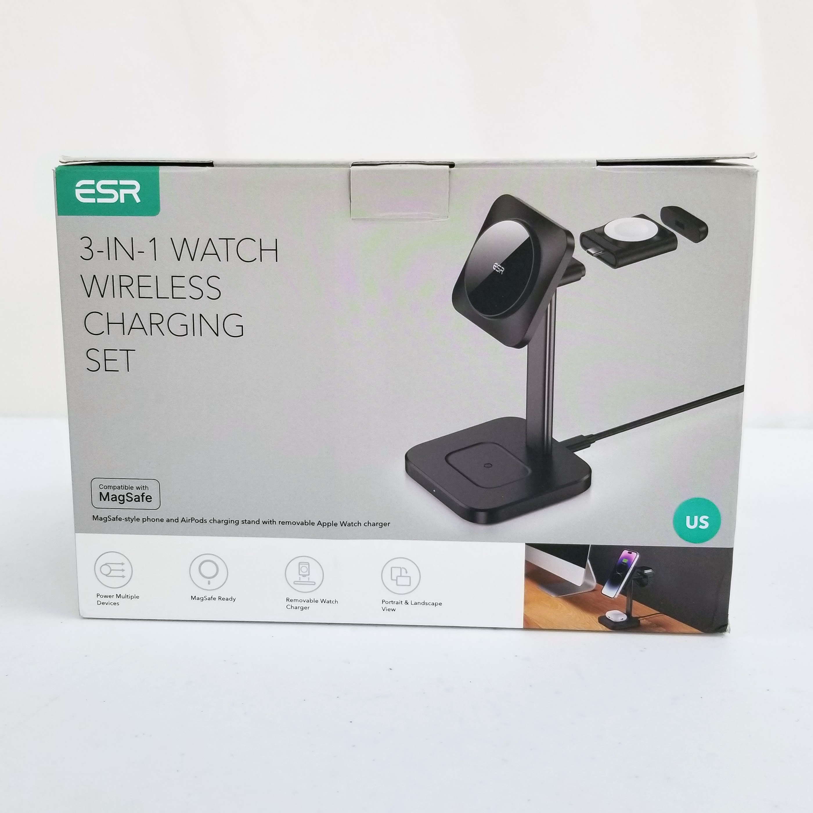 ESR 3-in-1 Watch Wireless Charging Set (HaloLock) - New Open Box