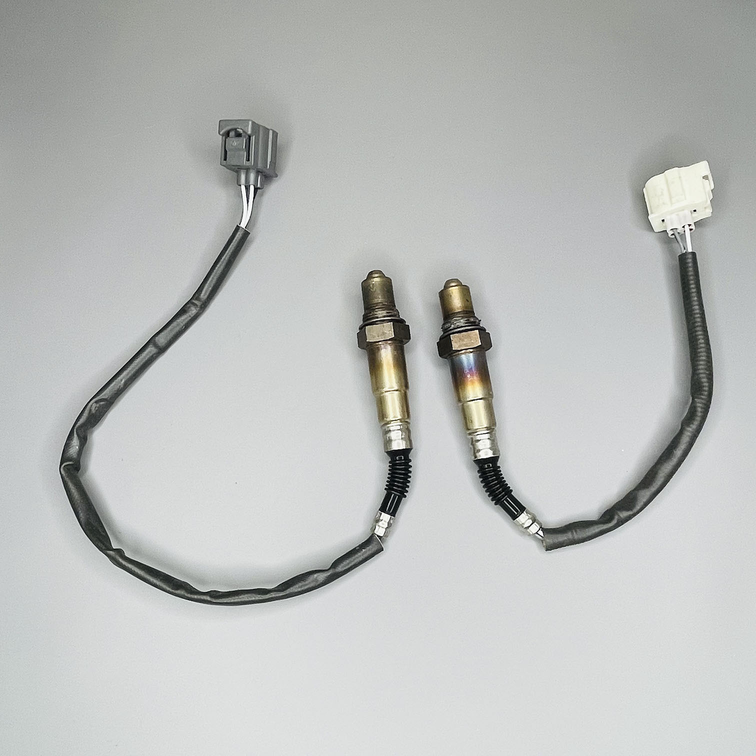 バイオサポート Amazon.com: Bosch 15525 Premium OE Fitment Oxygen Sensor