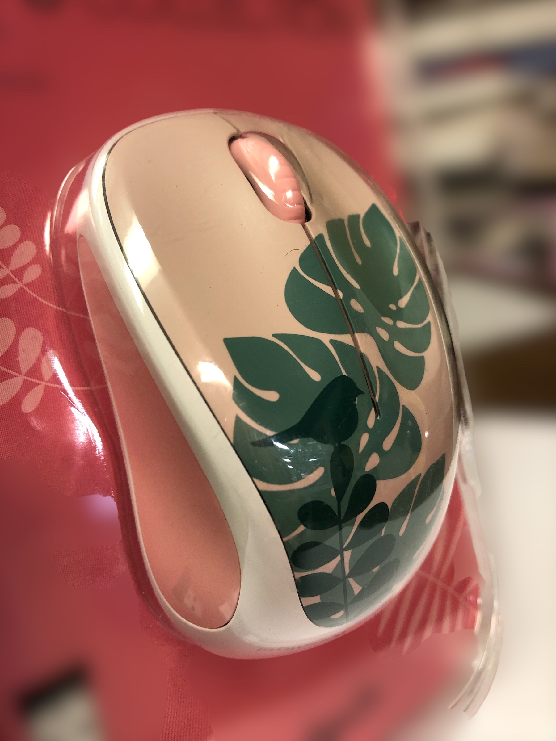 Logitech M317C Design Collection Limited Edition Wireless Mouse - Picture 7 of 7