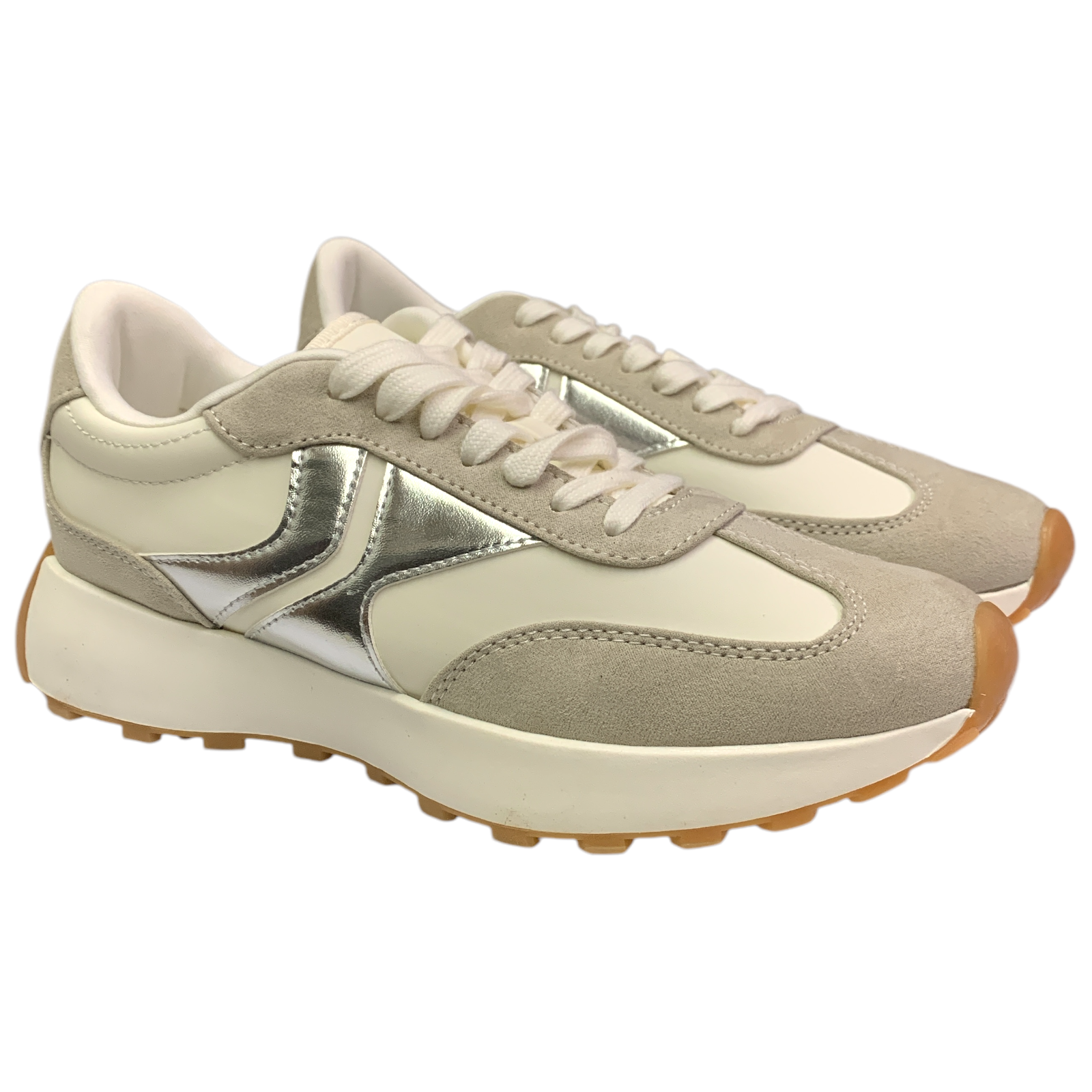 Steve Madden Jogger basso donna stringato vestibilità atletica, Kendrix - Foto 9 di 15