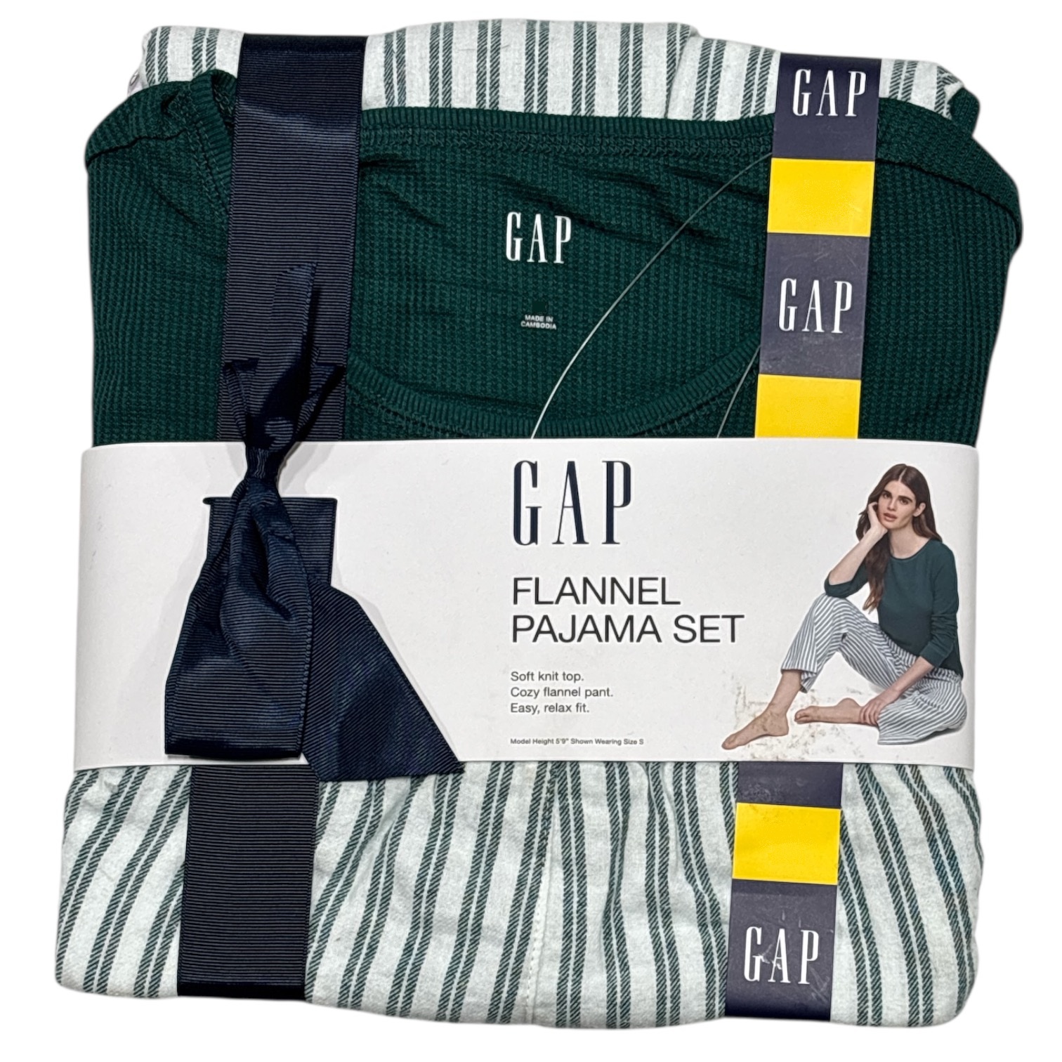 Gap Women's Relaxed Fit Soft Brushed Flannel Pajama Set, 2-Piece