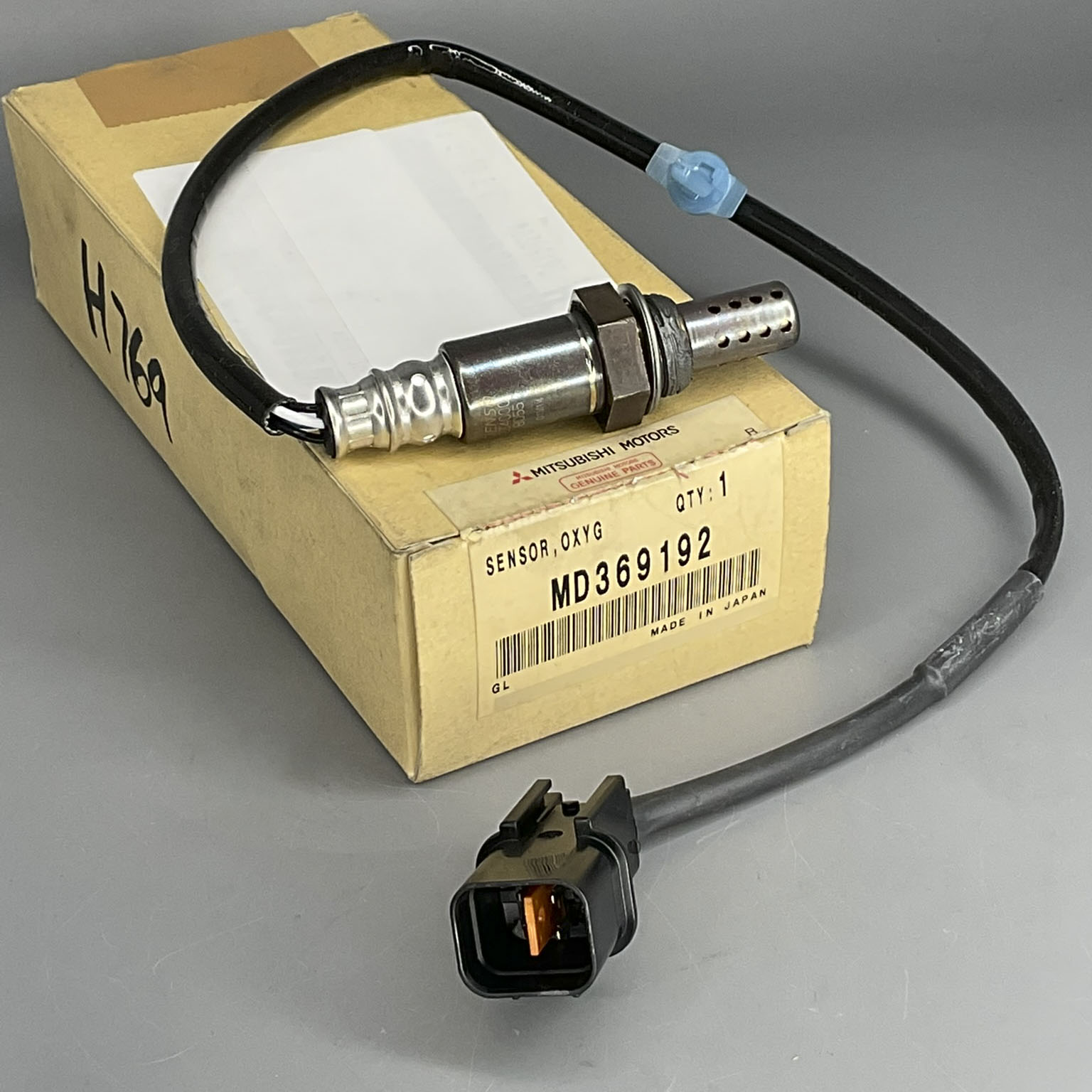 DNAコイル Amazon.com: DNA MOTORING Factory Style Catalytic Converter