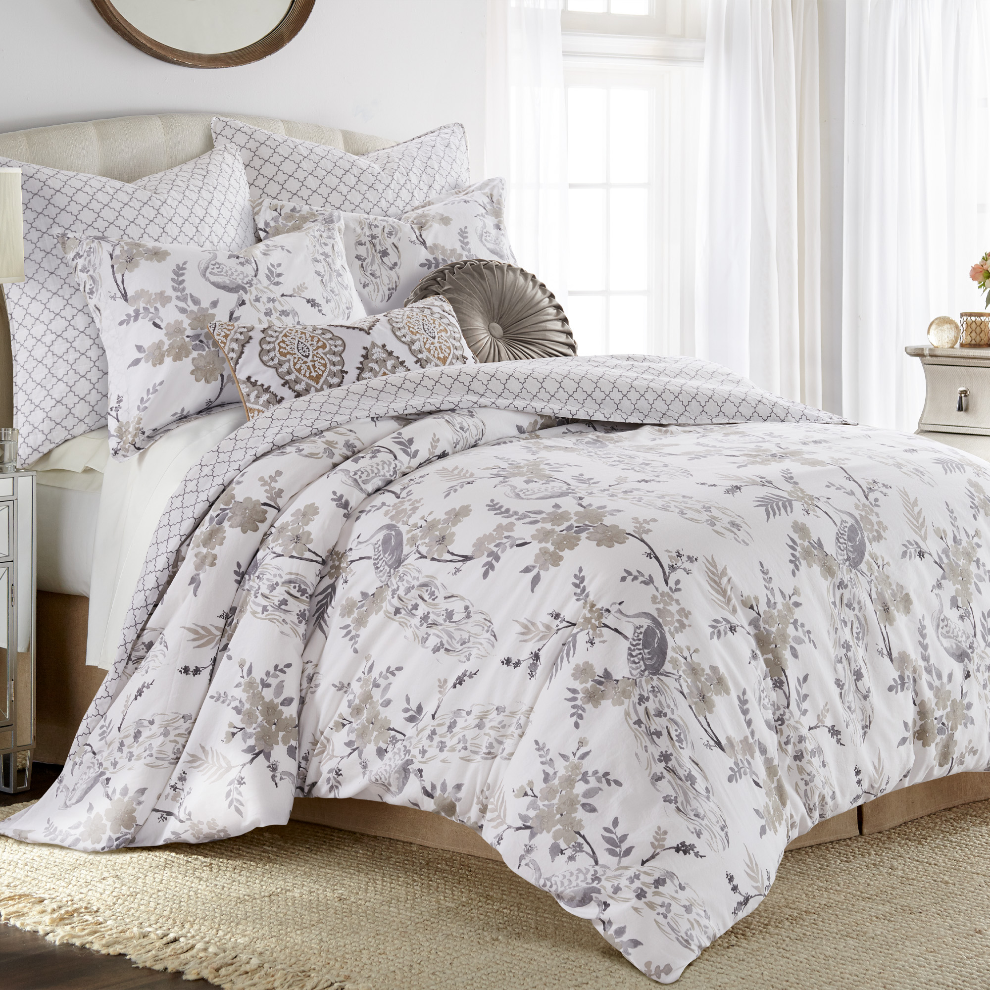 Pisa Comforter Set - Levtex Home - Picture 2 of 13