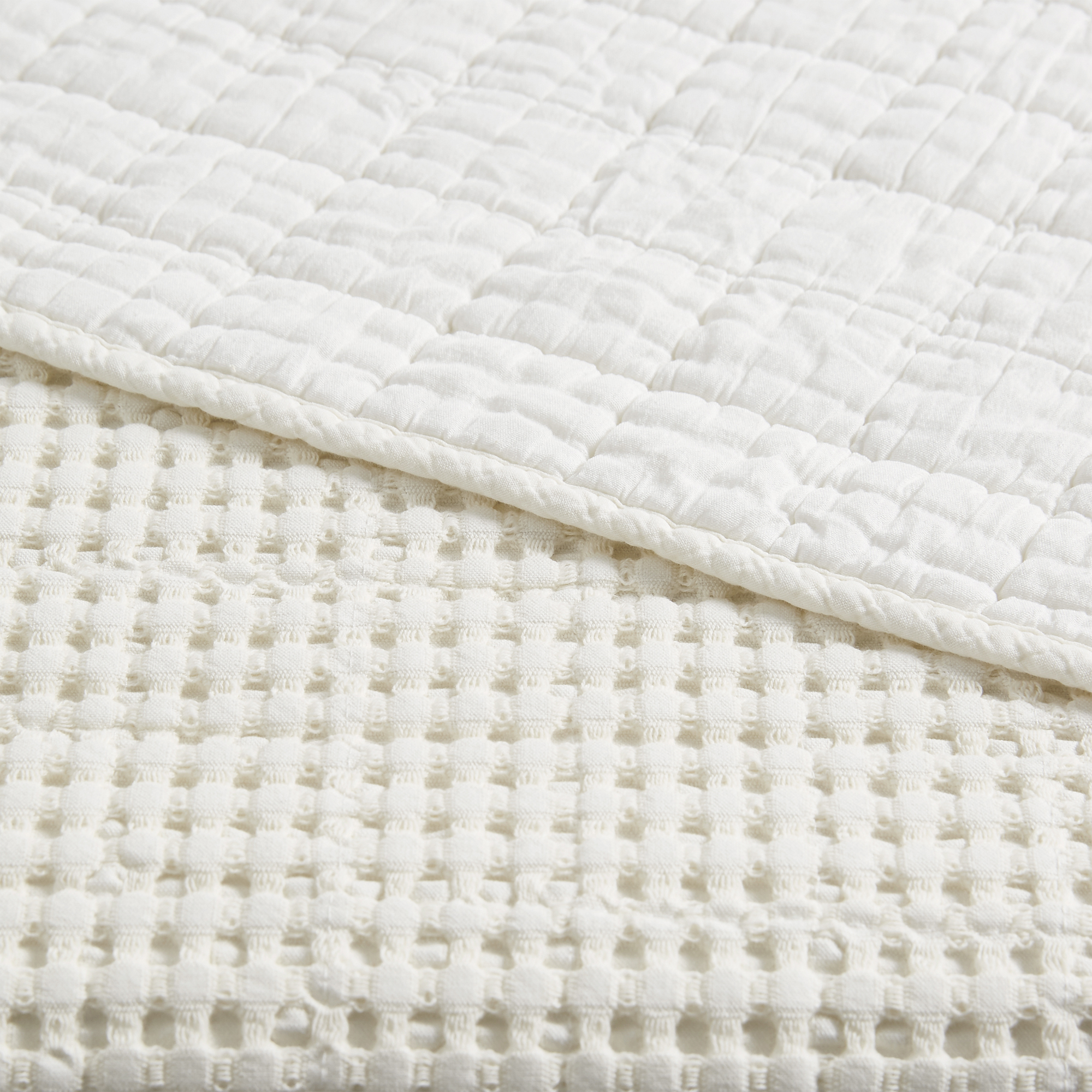 Mills Waffle Bedspread and Pillow Sham Set - Levtex Home - Picture 32 of 54