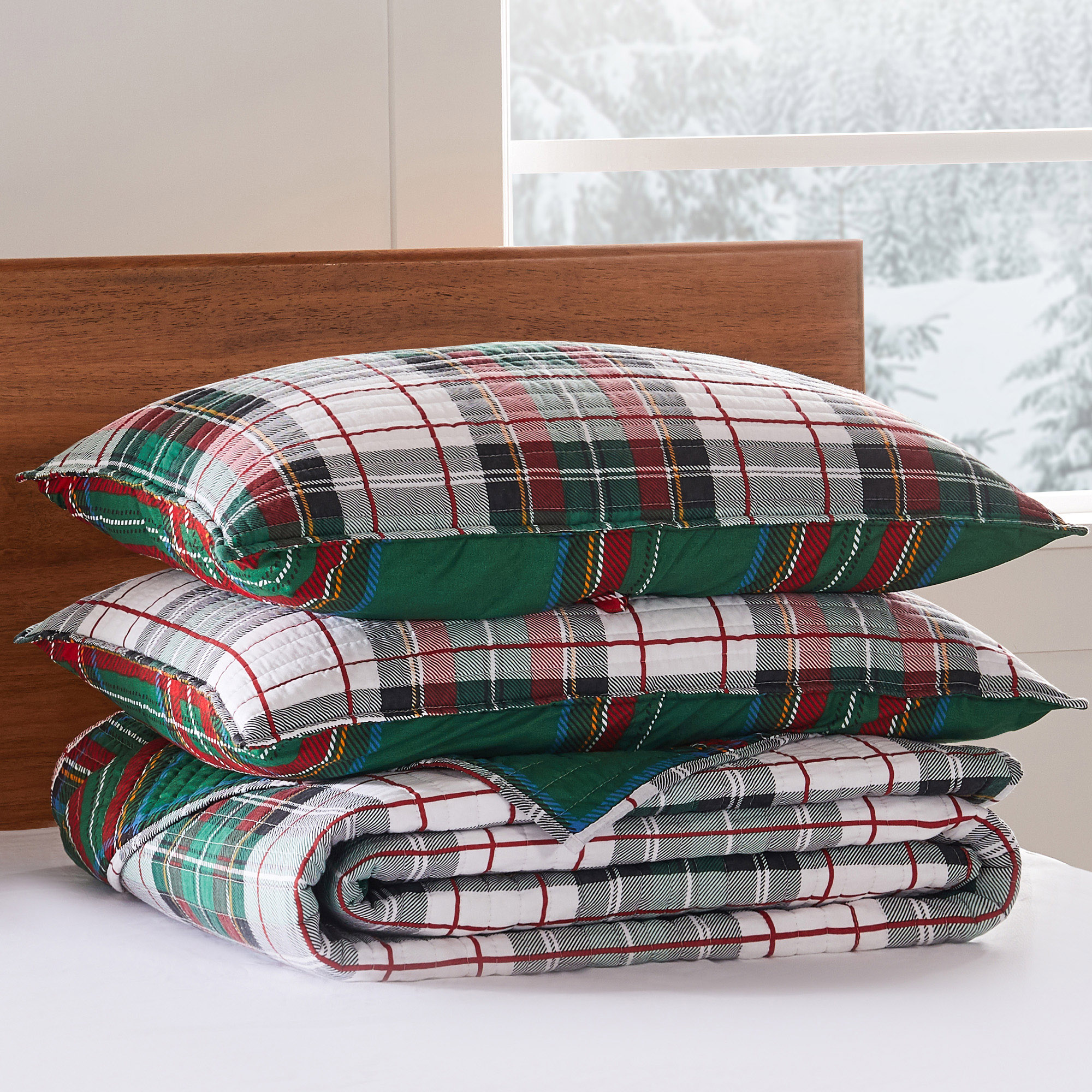 Spencer Plaid Bedspread - Levtex Home - Picture 11 of 12