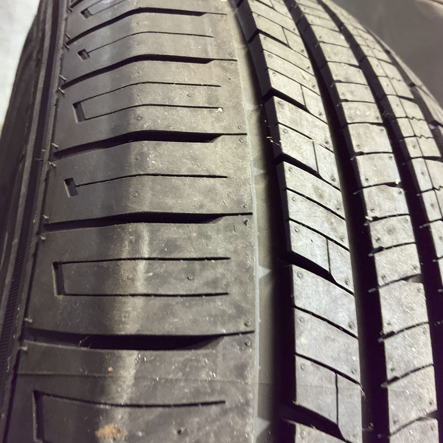 PRINX HICITY HH2 215/70R15 98T Tire SEAT-AT990-3241250503 | eBay