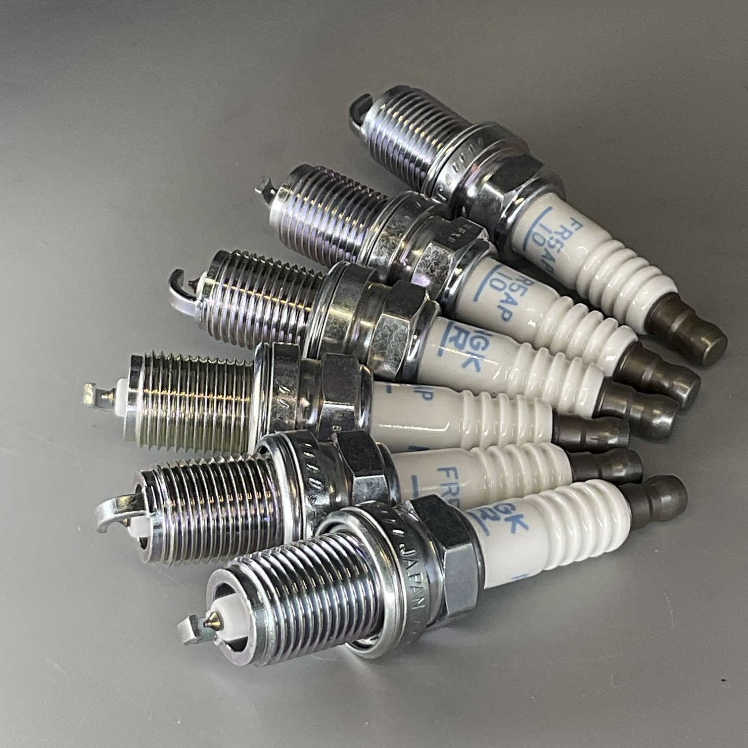 バロン 224011HM1B - Spark plug OE number by DATSUN, NISSAN, RENAULT | Spareto