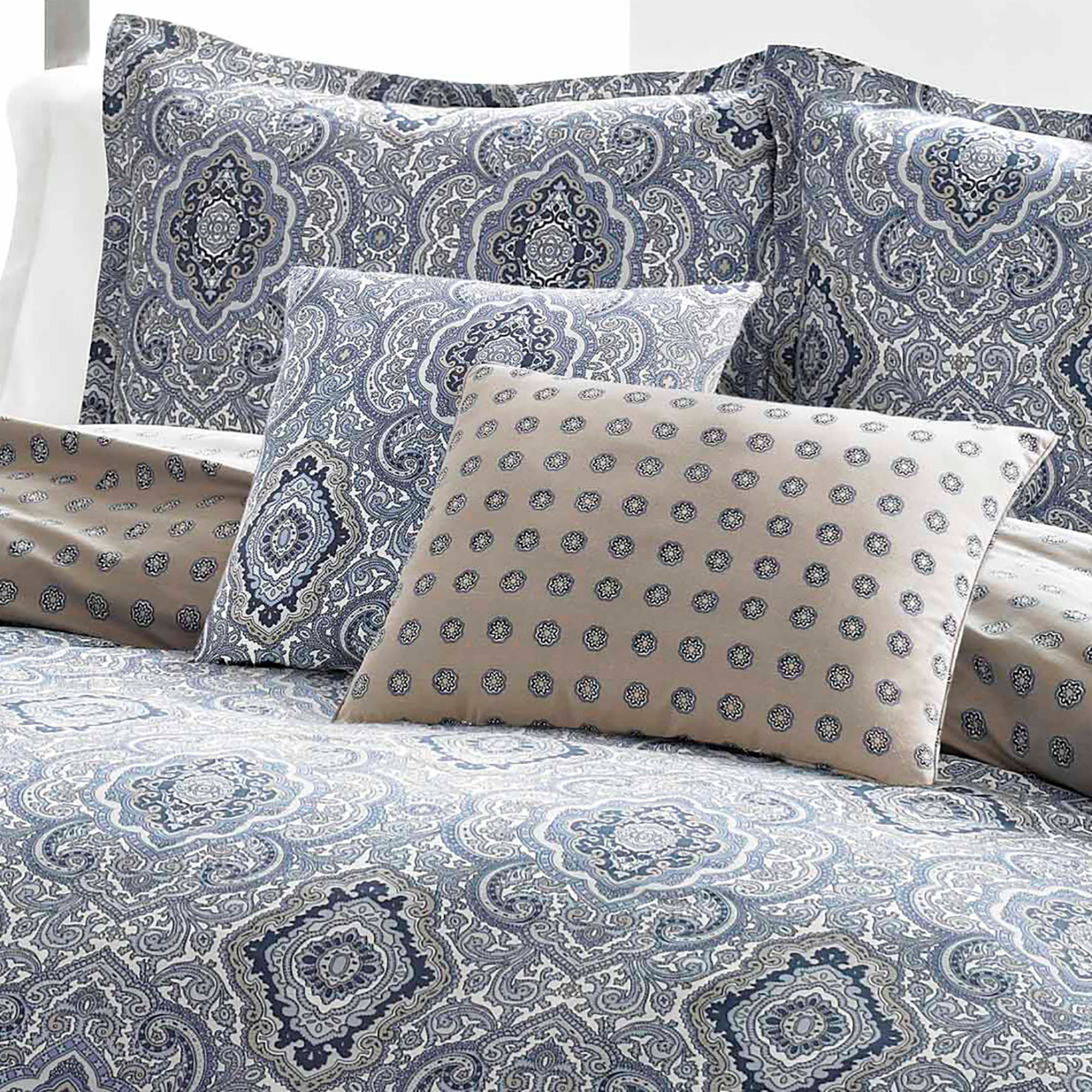 City Scene Milan Cotton Blue 3 Piece Comforter Set-Full/Queen - Picture 15 of 19