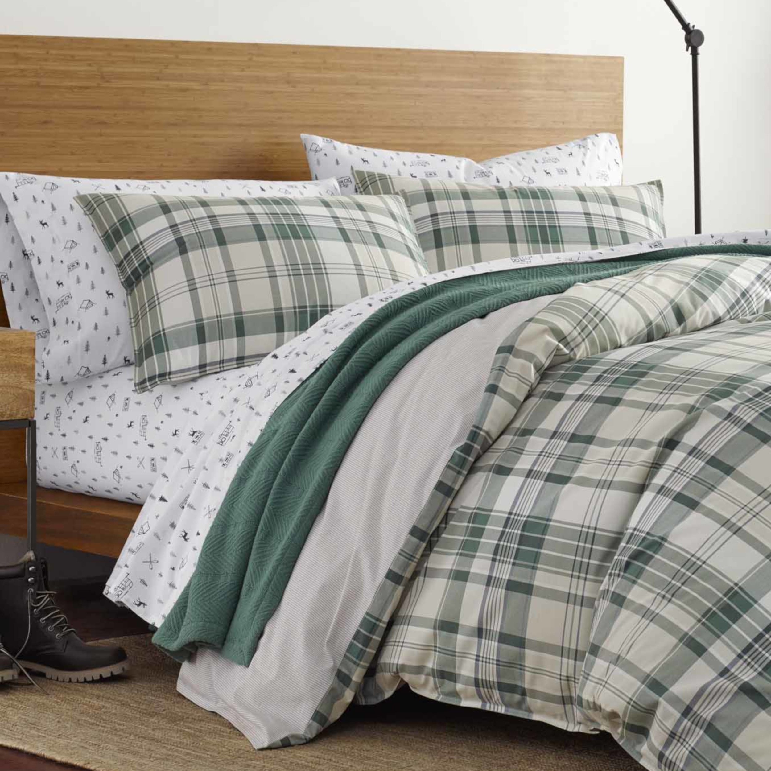 Eddie Bauer - Home Decor - 100% Cotton Duvet & Sham Set - Picture 9 of 27