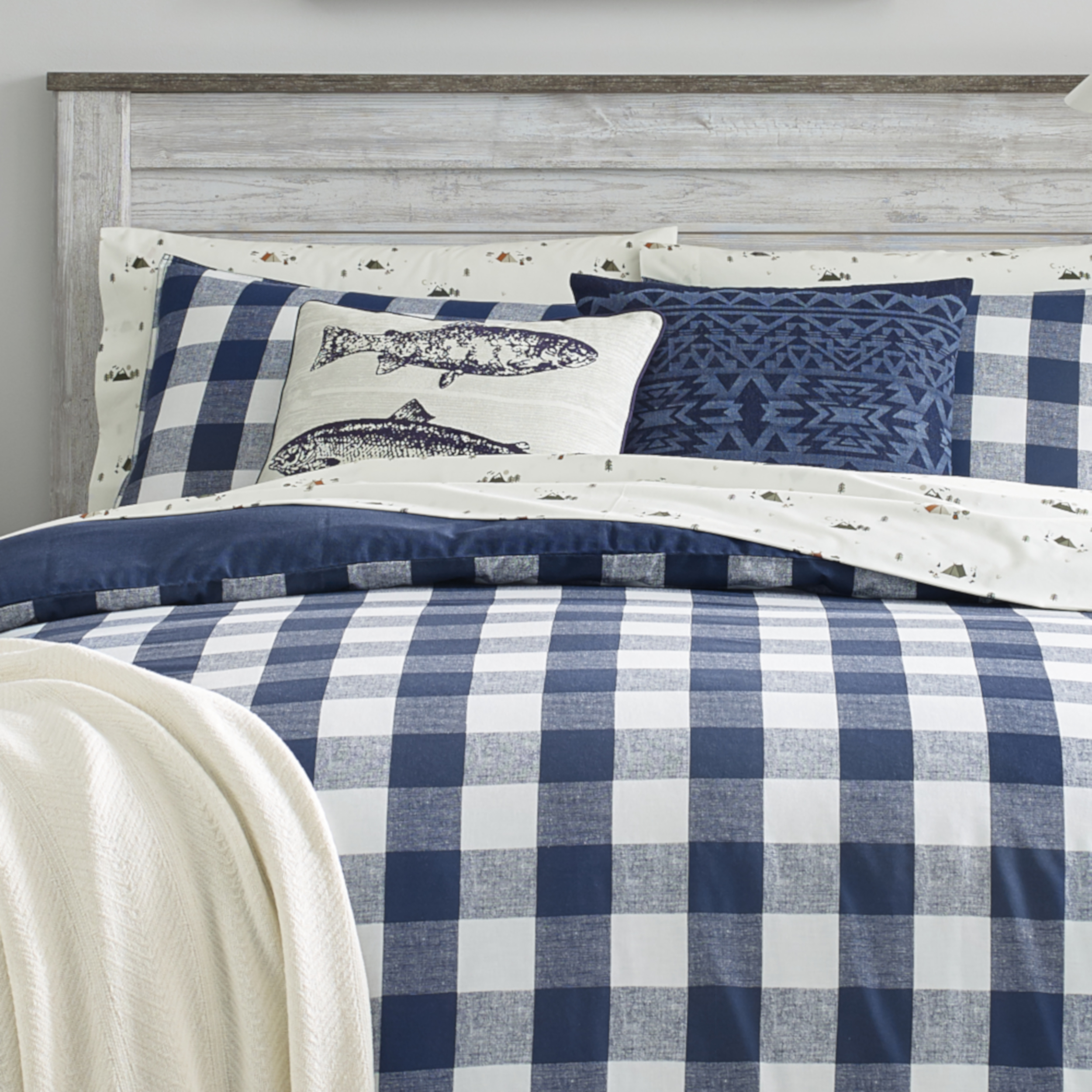 Eddie Bauer - Home Decor - 100% Cotton Duvet & Sham Set - Picture 11 of 29