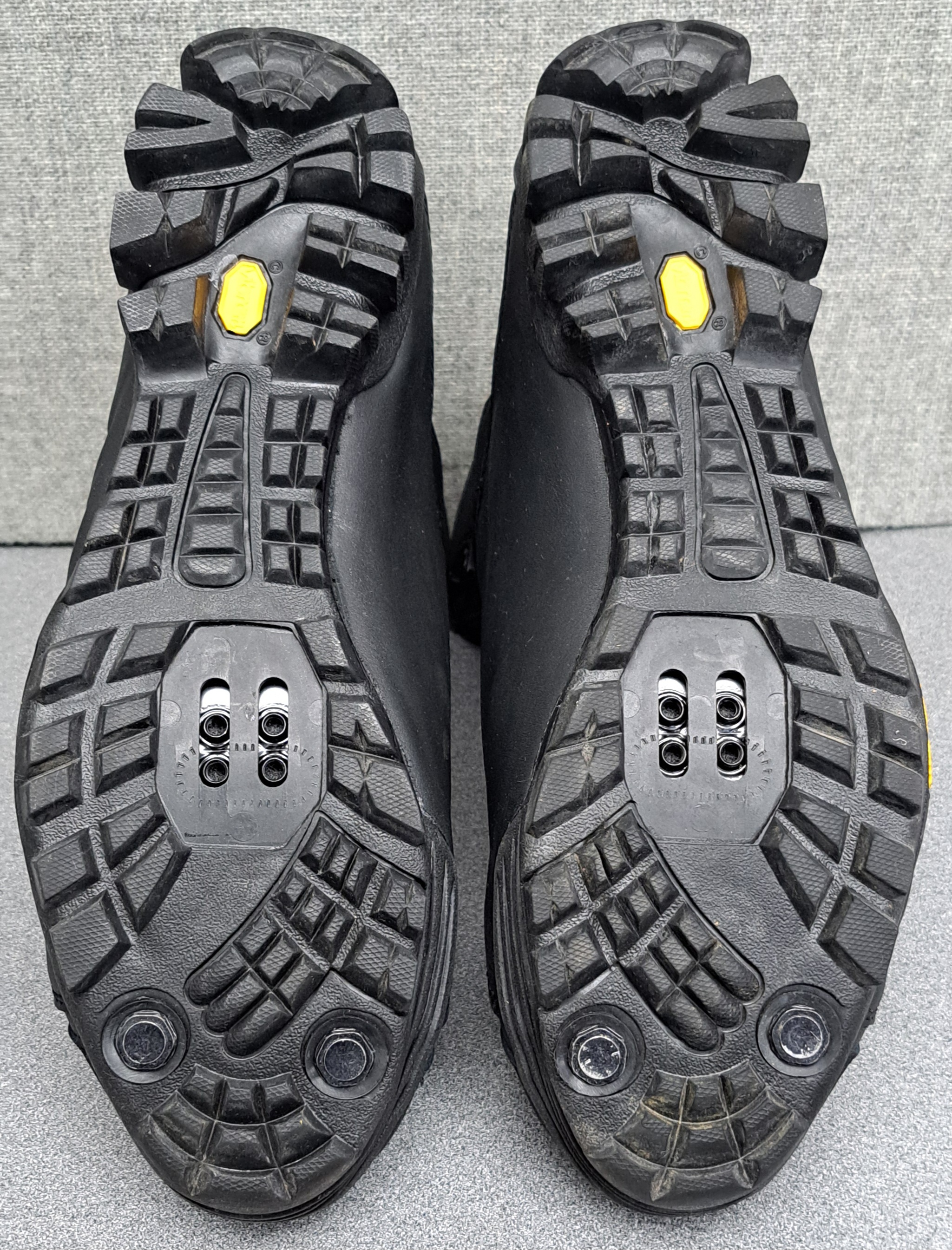 Lake MXZ304-X Winter Wide Mountain Bike Shoes - Black, Size Options Available - Picture 13 of 18