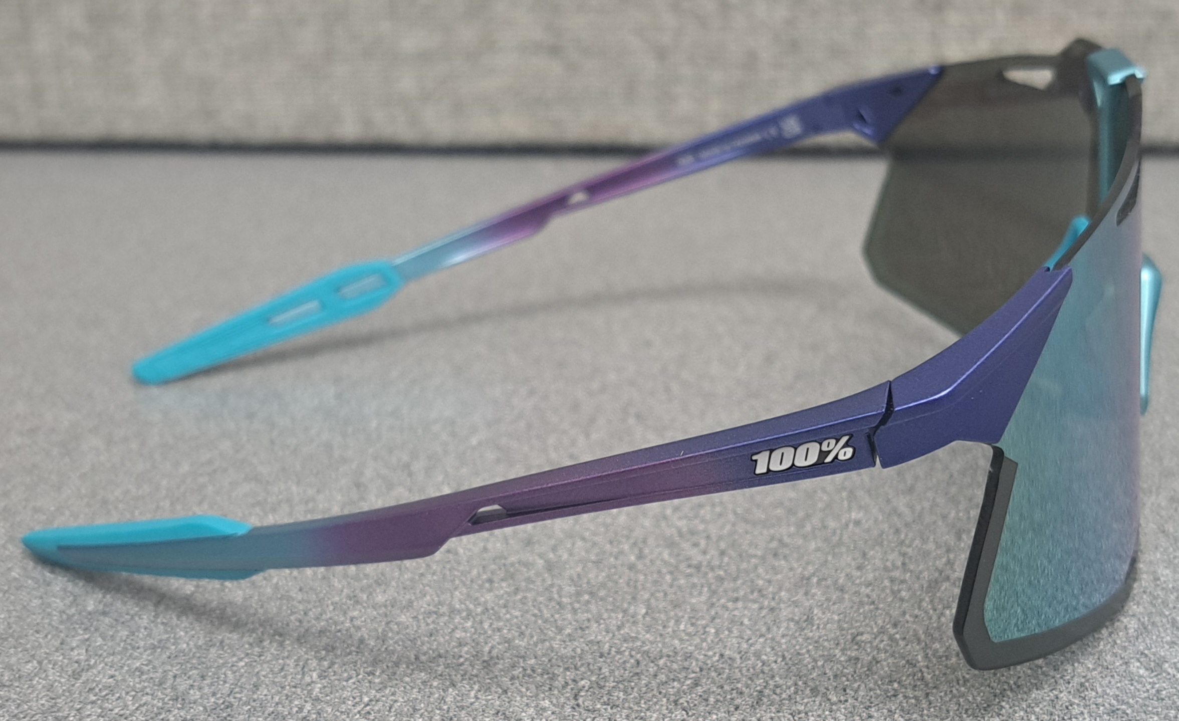 100% Hypercraft Sunglasses Matte Metallic Into Fade/Blue