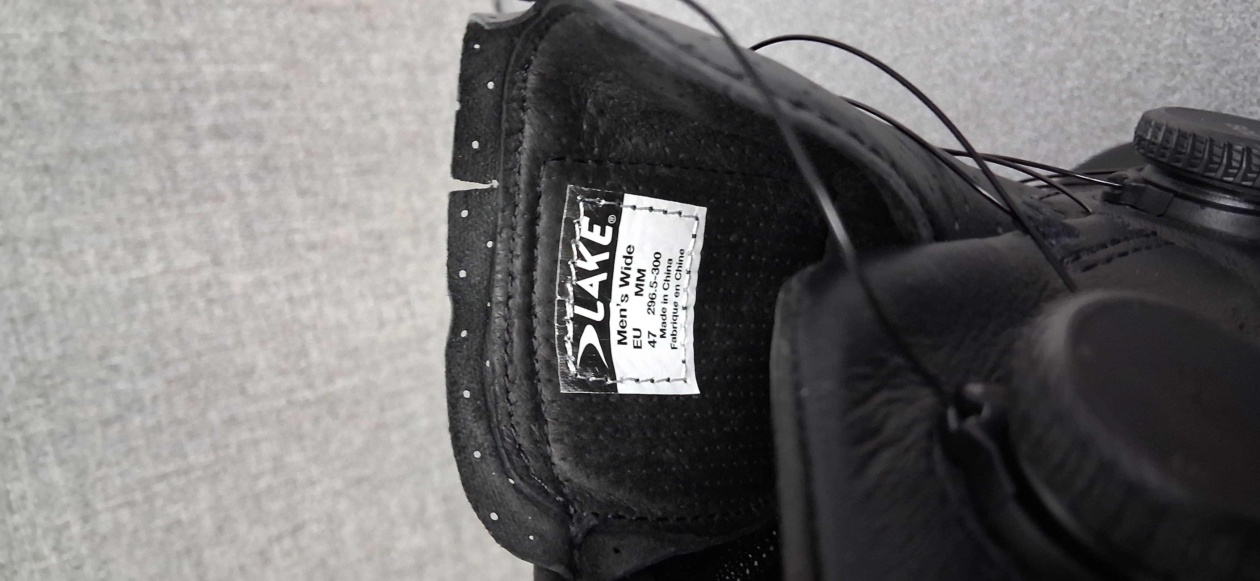 Zapatos anchos para bicicleta de carretera Lake CX333-X para hombre - negros/plateados, opciones de tamaño disponibles - Imagen 24 de 24