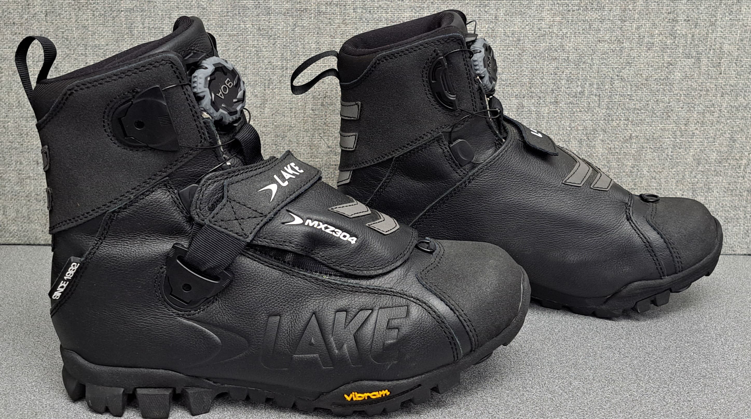 Lake MXZ304-X Winter Wide Mountain Bike Shoes - Black, Size