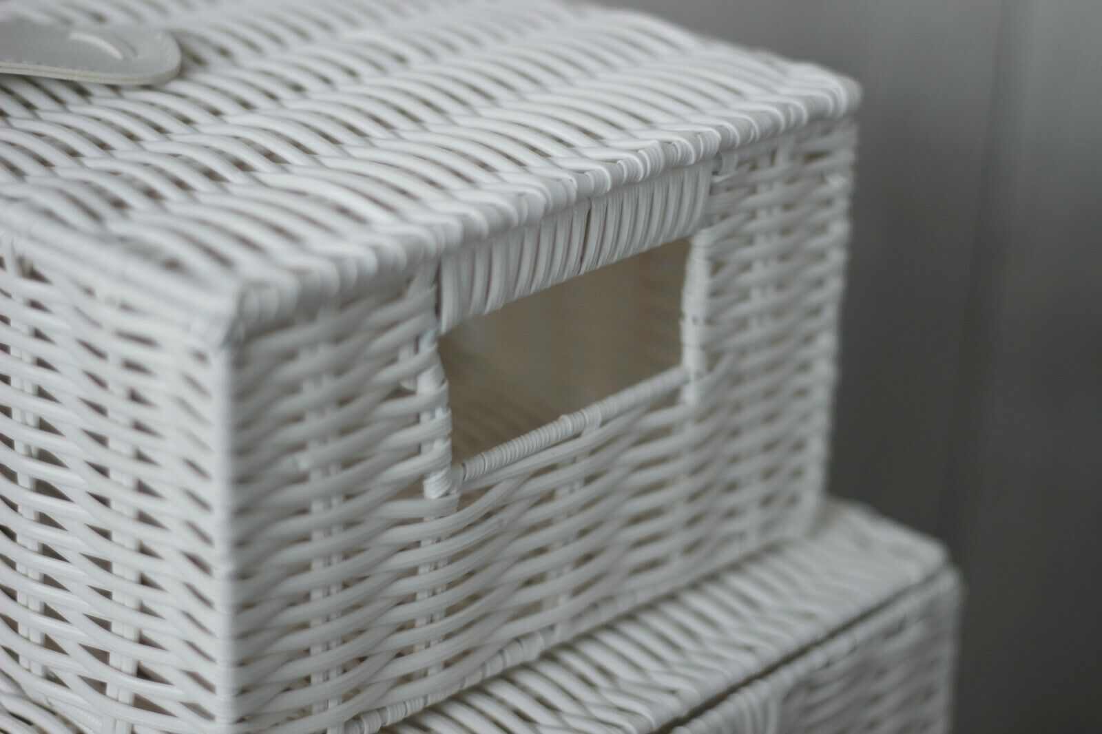 3 Storage Basket Set Resin Wicker Woven Hamper Box Lid & Lock Stackable Home - Picture 37 of 42