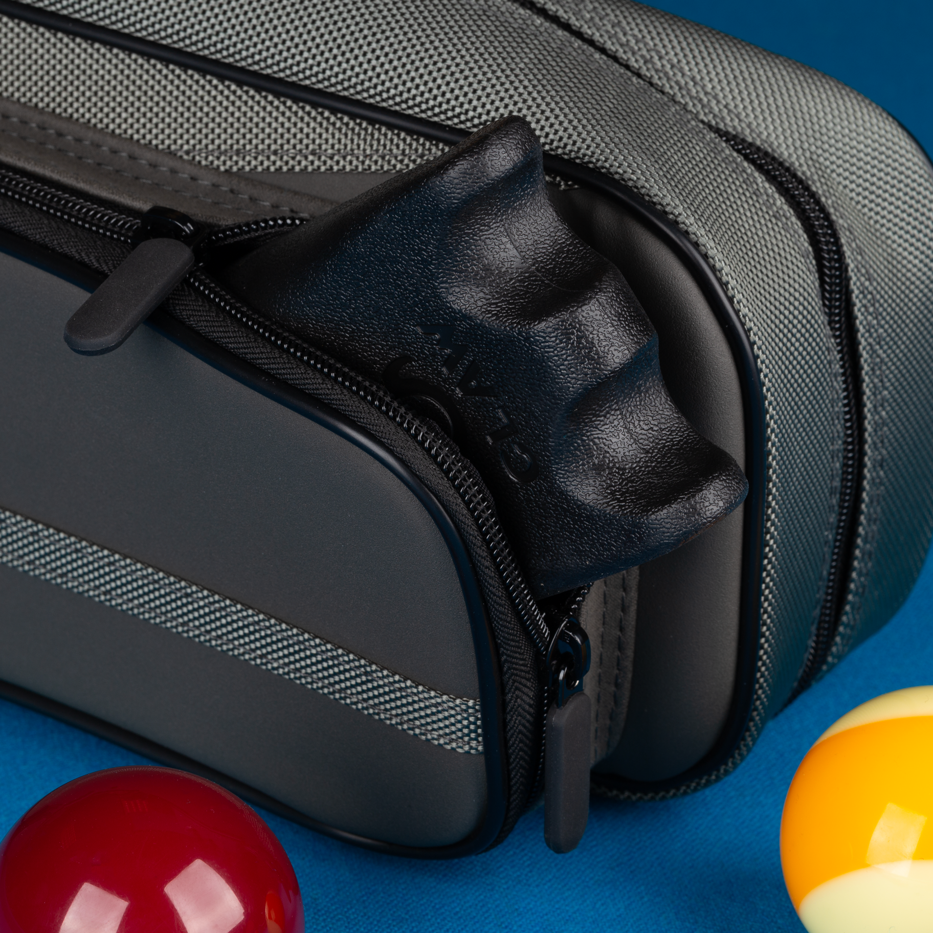 Q Claw QHQC2 Pool Cue Holder - Picture 5 of 36