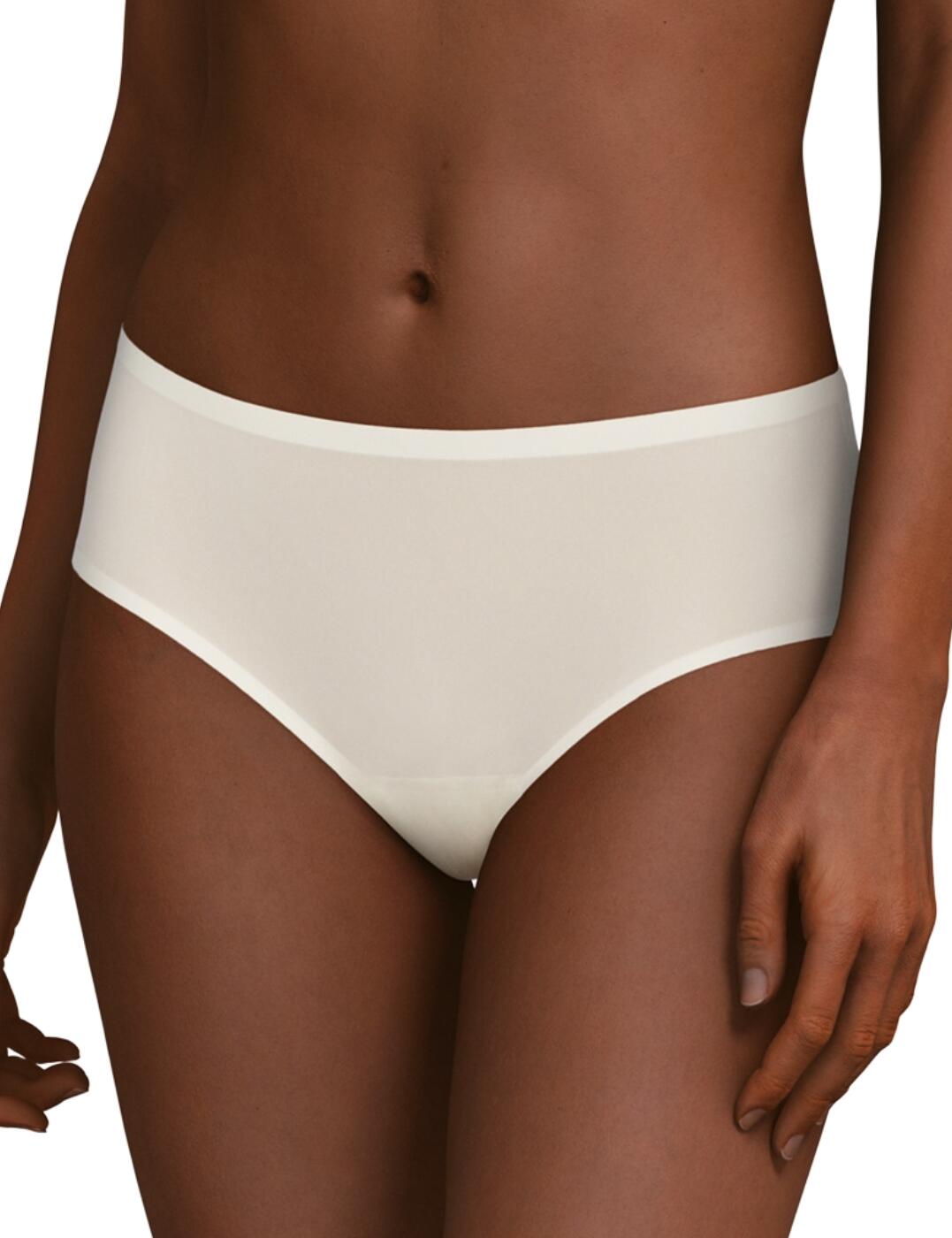 C26440 Chantelle Soft Stretch Shorty Brief - Picture 33 of 50