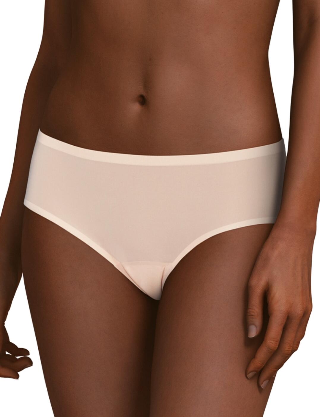 C26440 Chantelle Soft Stretch Shorty Brief - Picture 28 of 50