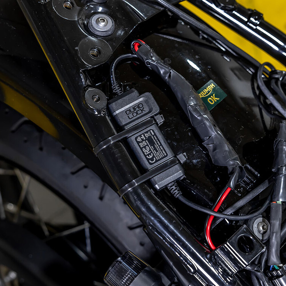 Quad Lock Adaptateur Intelligent Étanche 12V vers USB pour Motos, Bateaux, Caravanes - Photo 4 sur 7