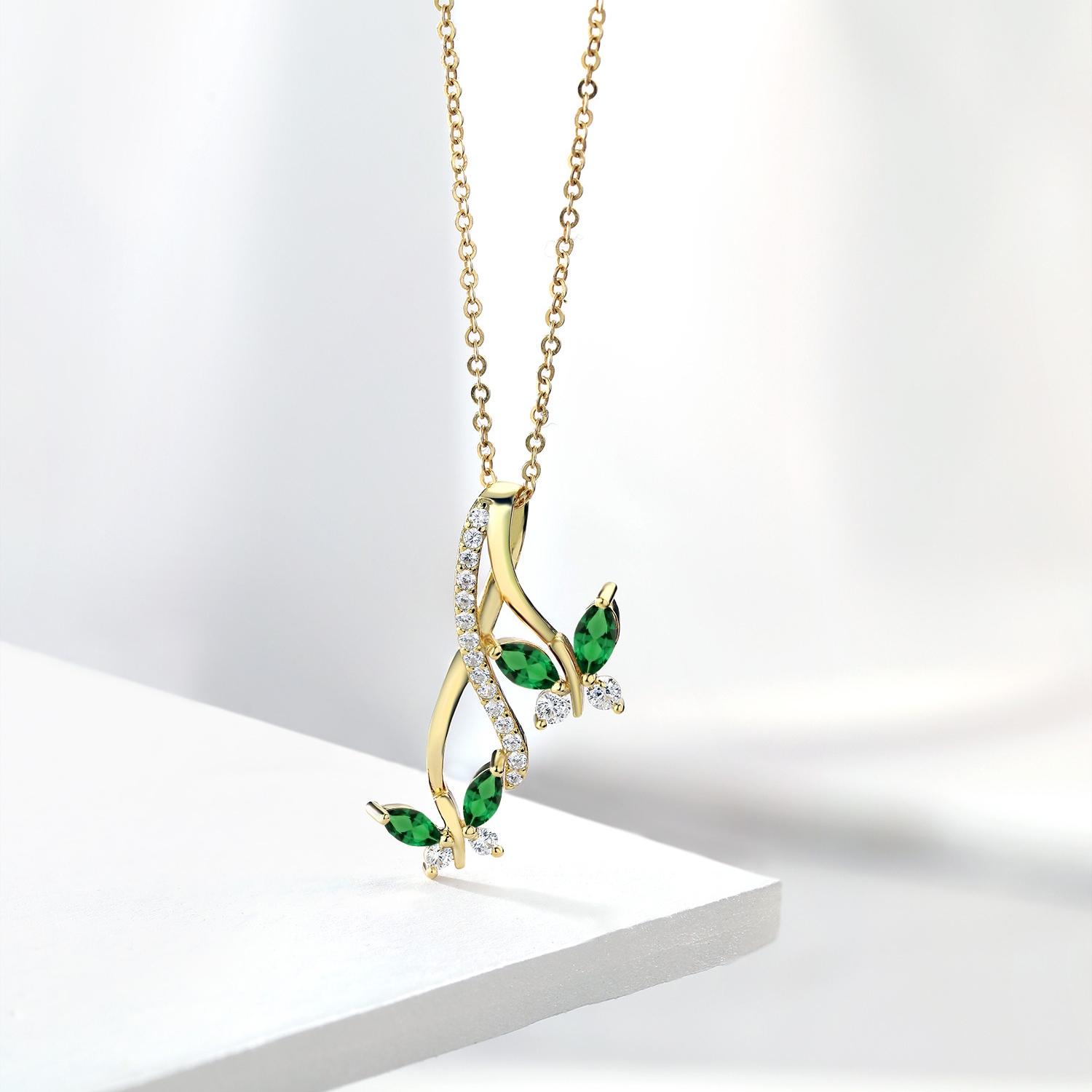 18K Yellow Gold Plated Silver Nano Emerald Butterfly Pendant Necklace For Women - Picture 10 of 10
