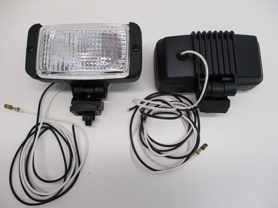 (2) 25W Halogen Utility Work Lights / 4.5 inch by 2.5 inch Lens / Stud