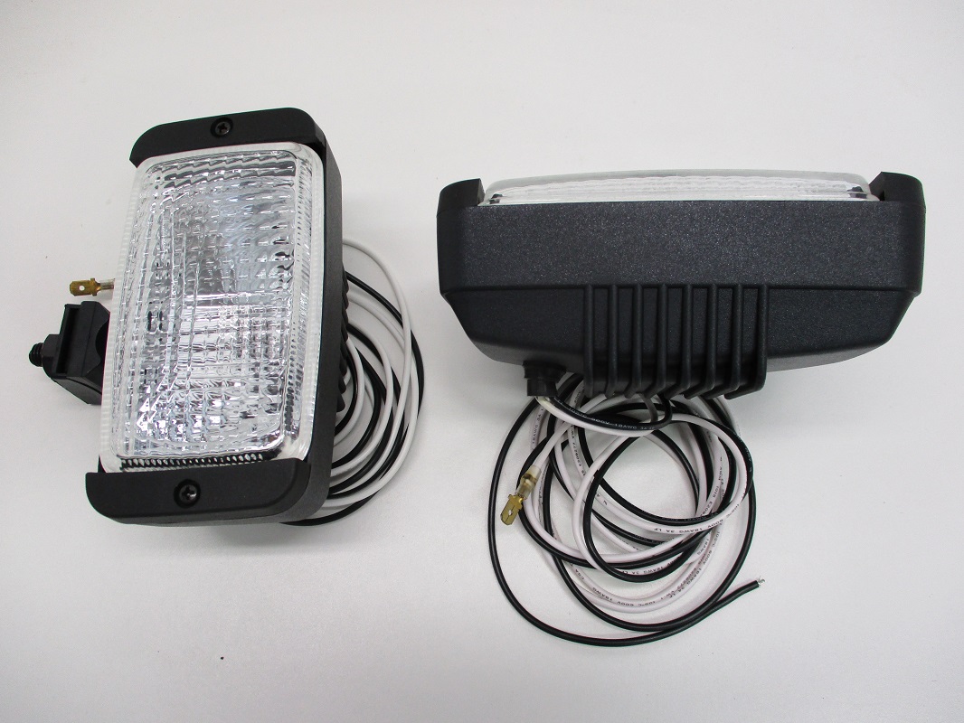 (2) 25W Halogen Utility Work Lights / 4.5 inch by 2.5 inch Lens / Stud