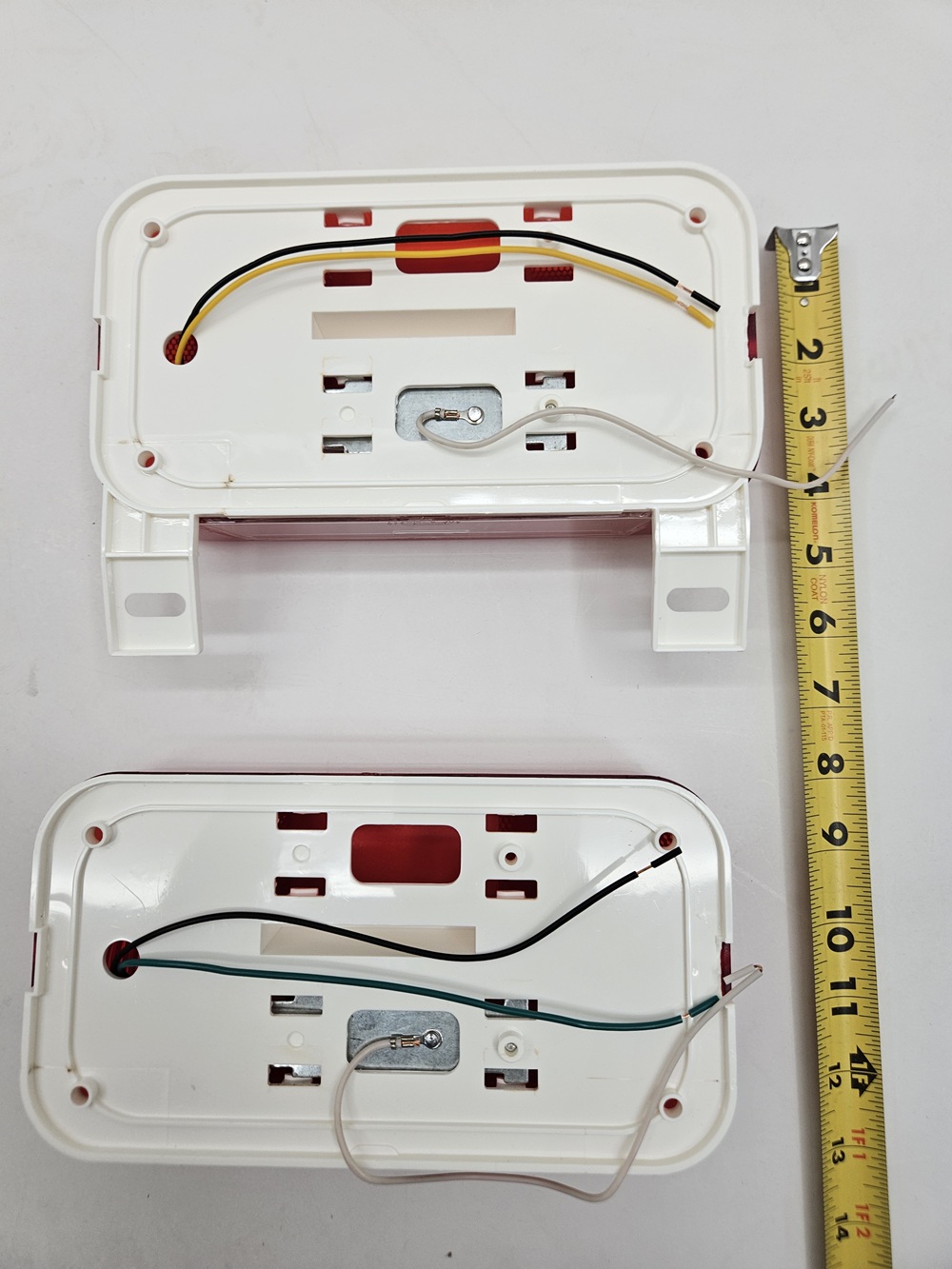 WahMOTOTin RV Trailer LED Tail Lights - Red Stop/Turn/Brake Lights With White License Plate Light, IP67 Waterproof