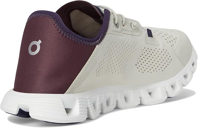 On Women's Cloud 5 Coast Sneakers - Picture 11 of 13