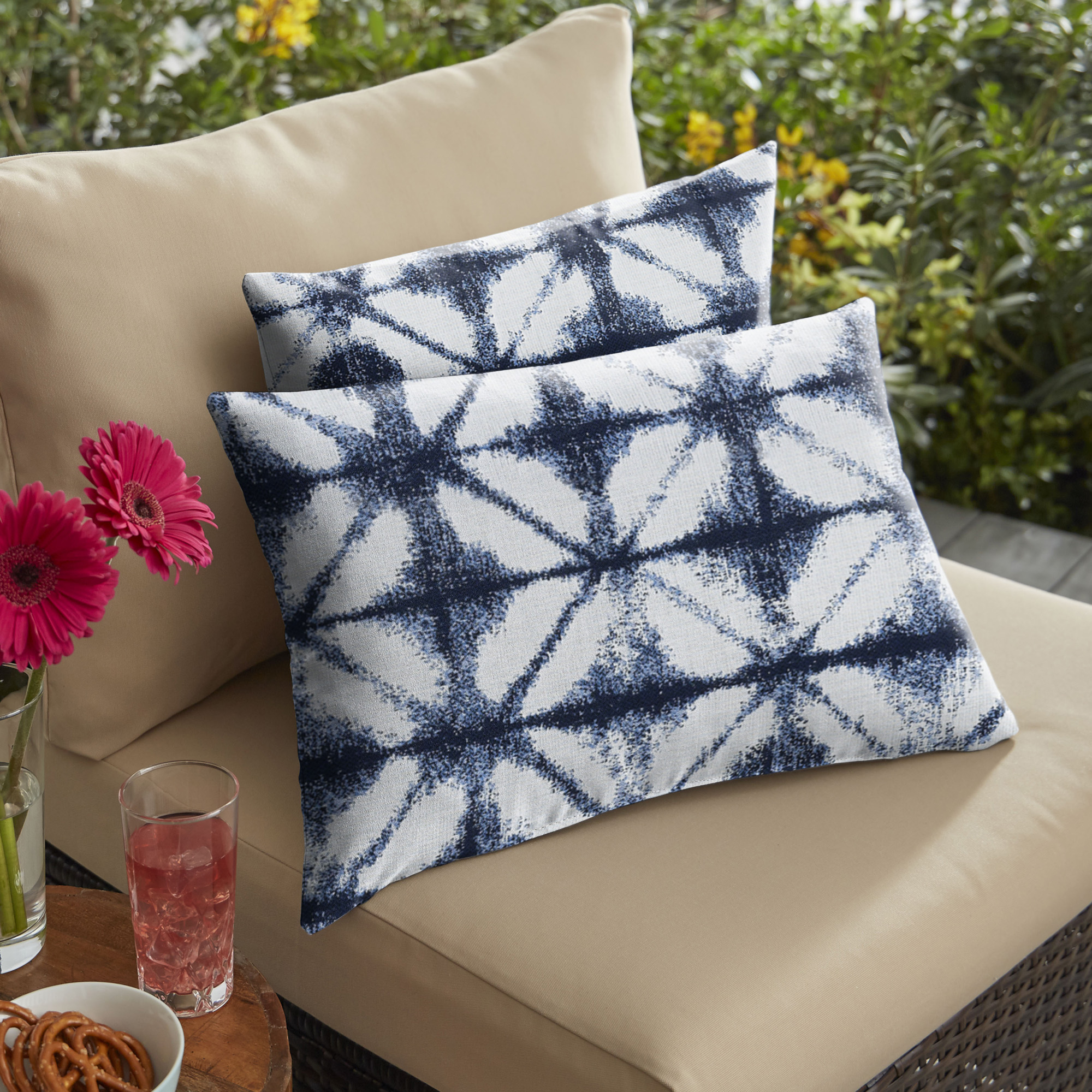 Outdoor Living and Style 195911043106 Set of 2 Sunbrella Midori Indigo