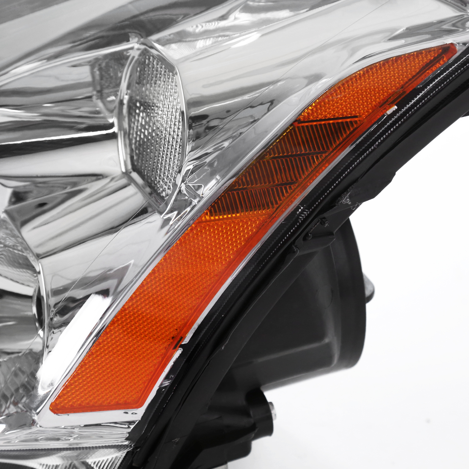 Chrome OE Replacement Headlight Pair For 2004-2006 Nissan Maxima (Halogen Models)