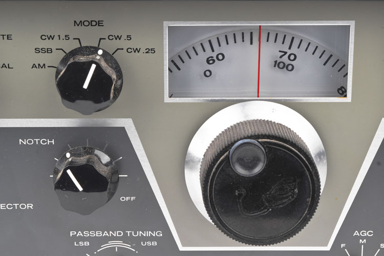 RL Drake R4C Ham Radio Crystals 160 Decibels SMeter 120/240V