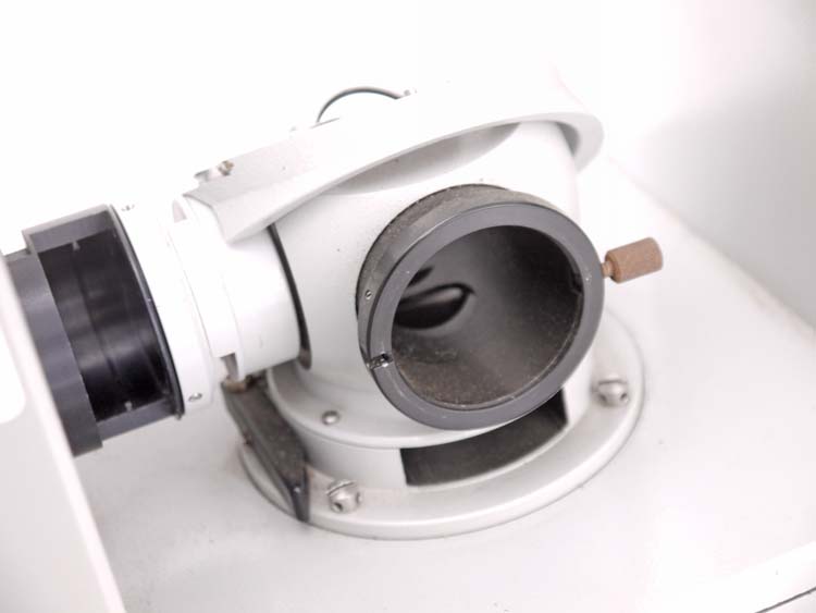 Zeiss 47-17-05-9901 Laboratory Illuminated Specimen Viewing Microscope