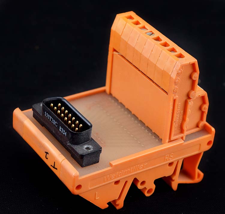 IEC C20 to 2x IEC C15 Y Splitter Cord 10 ft 15A//250V 14 AWG Iron Box IBX-2720
