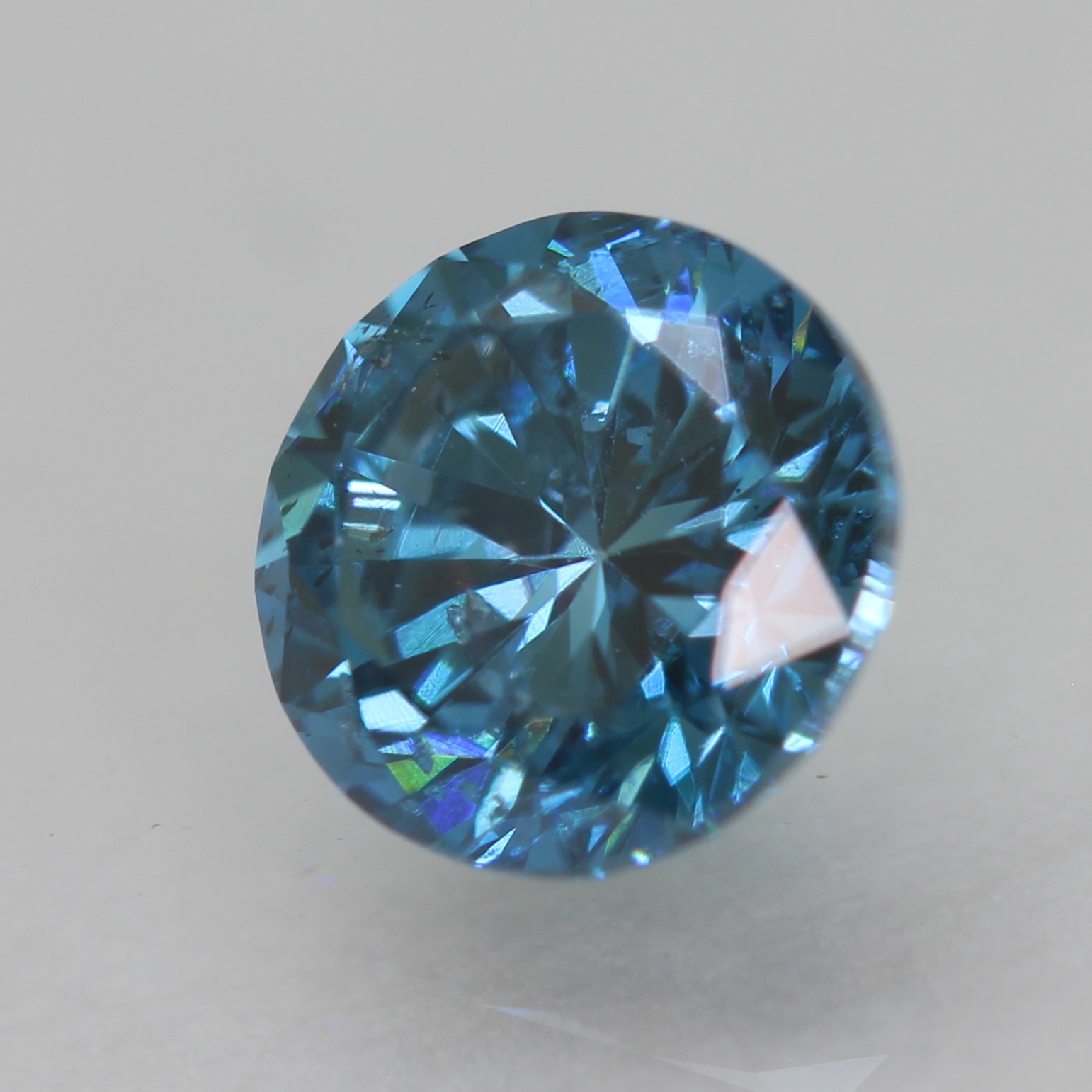Zertifikat 0,50 Karat Vivid Blue VS1 runder Brillant natürlicher verbesserter Diamant 4,88 mm - Bild 2 von 4
