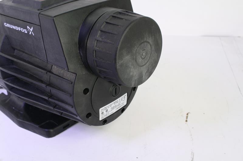 grundfos mq3 45 230v 1 hp pressure booster pump