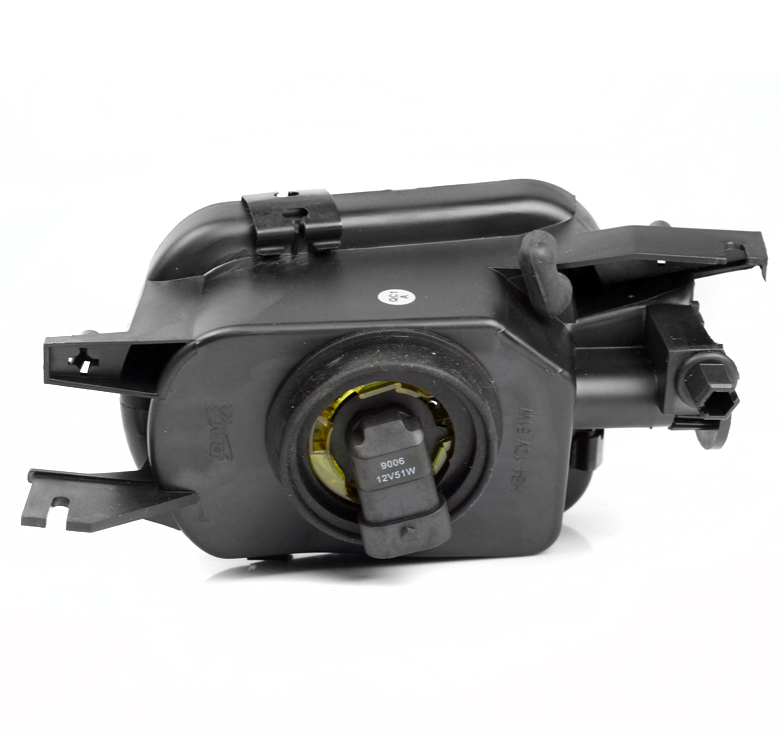 20012006 MERCEDESBENZ CCLASS W203 CHROME DRIVING BUMPER FOG LIGHT W