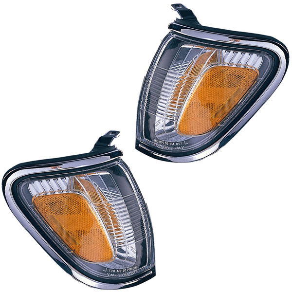Chrome Corner Parking Light Right for Toyota Tacoma 01-04