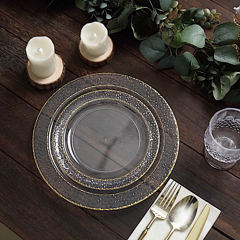 Vajilla desechable transparente de 10" con adornos dorados martillados para fiesta boda - Imagen 5 de 15