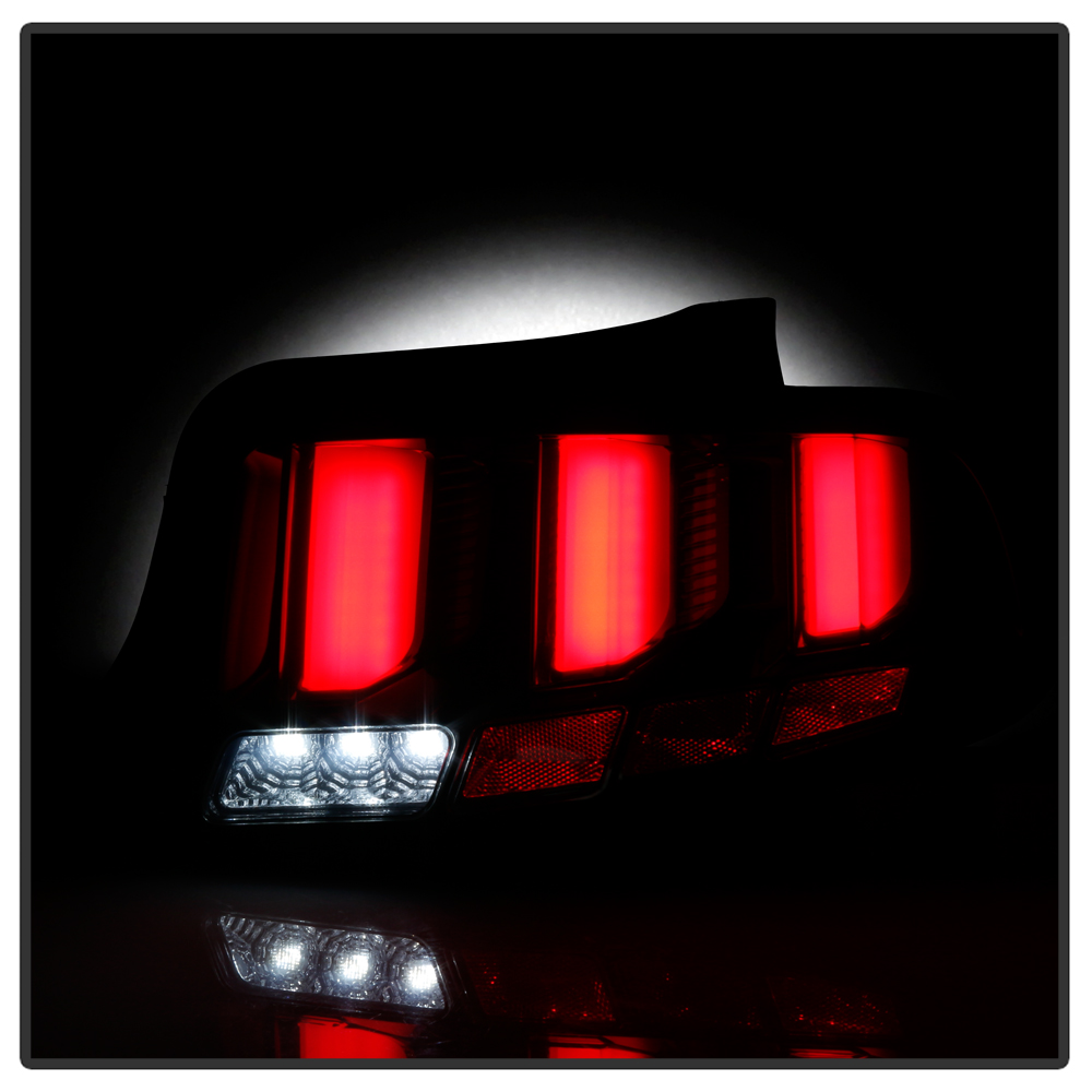 Ford Mustang Sequential Tail Lights & Turn Signals
