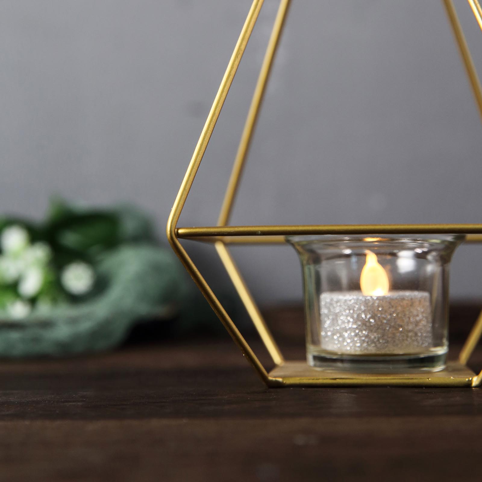 9.5-Inch tall Geometric Hanging Candle Holders Party Events Centerpieces Sale - Picture 4 of 14