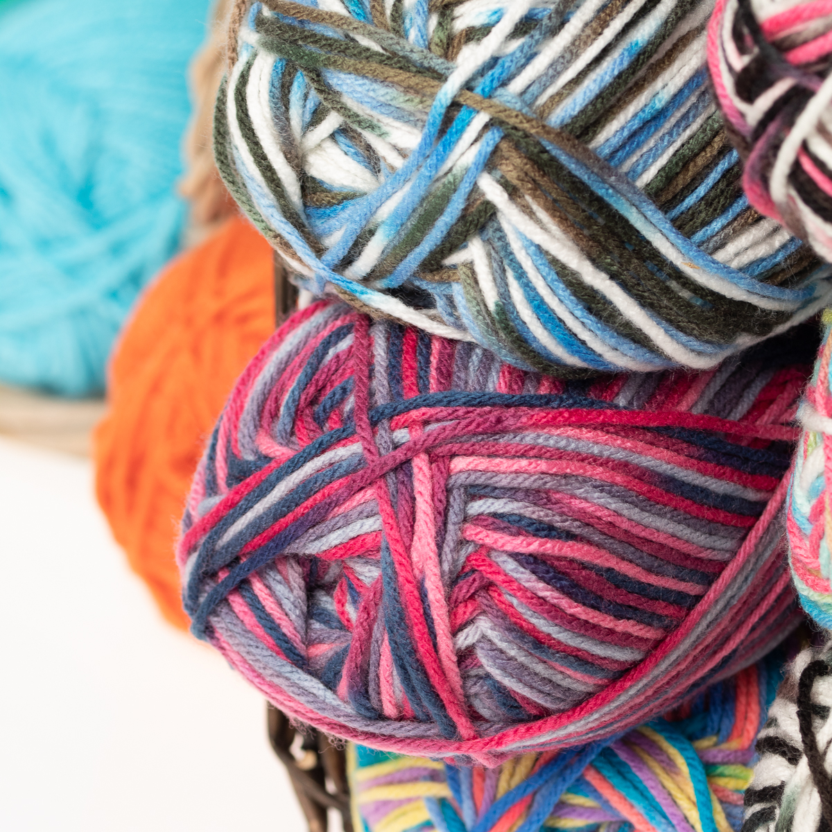 Red Heart Baby Clouds Yarn Color 9025 Blue Sky 6 Oz Skein eBay