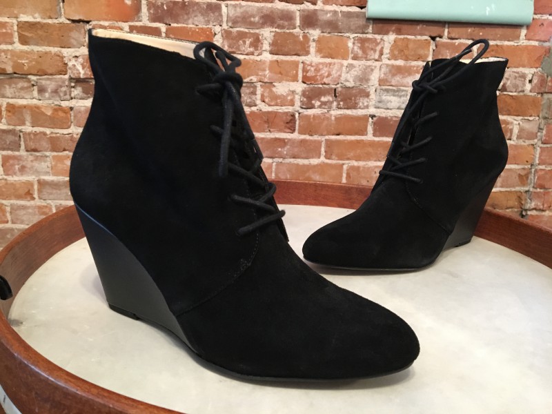 Isaac Mizrahi Black Suede Lace-up Andrea Wedge Ankle Boot New - Picture 4 of 9