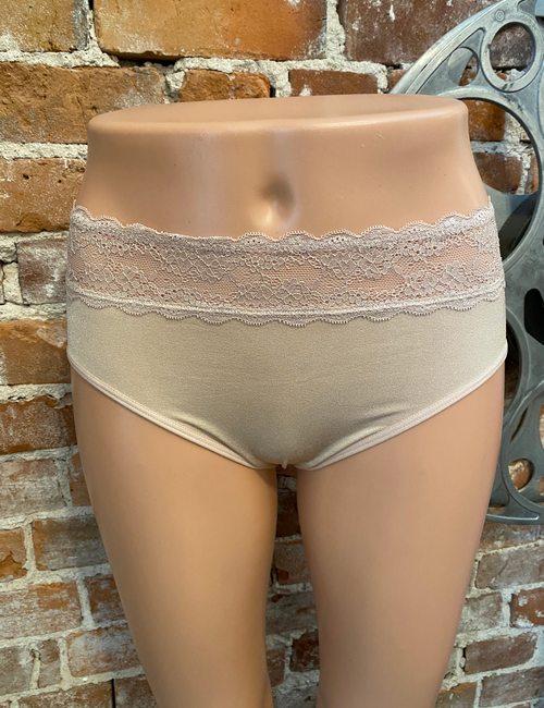 Breezies Nude Sunbeige Seamless Comfort Hipster with Lace New Panty Brief