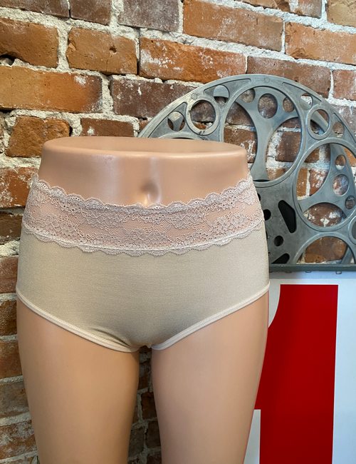 Breezies Sunbeige Nude Seamless Comfort Full Brief with Lace New Panty