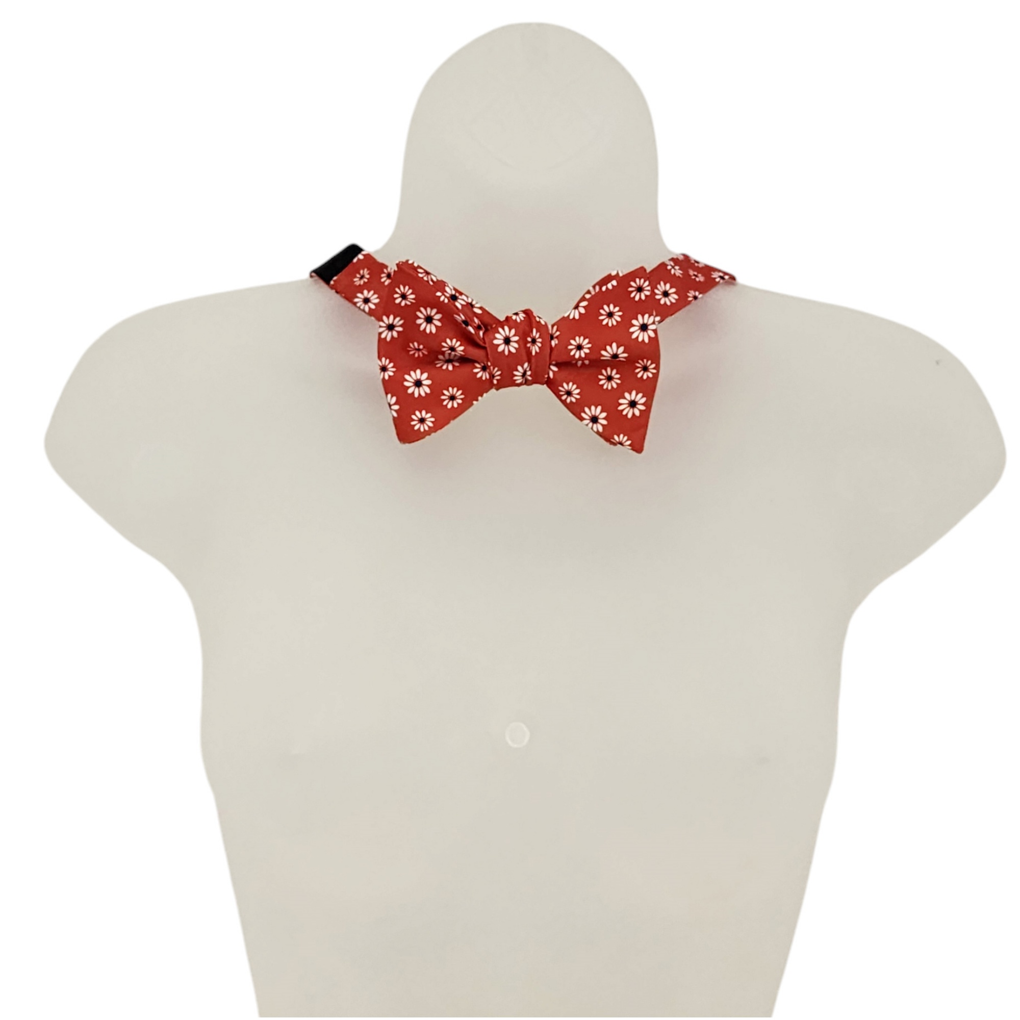 Men's Floral Printed 2.75" x 4.75" Adjustable 16" - 21" Self-Tie Bow Tie - Picture 32 of 40